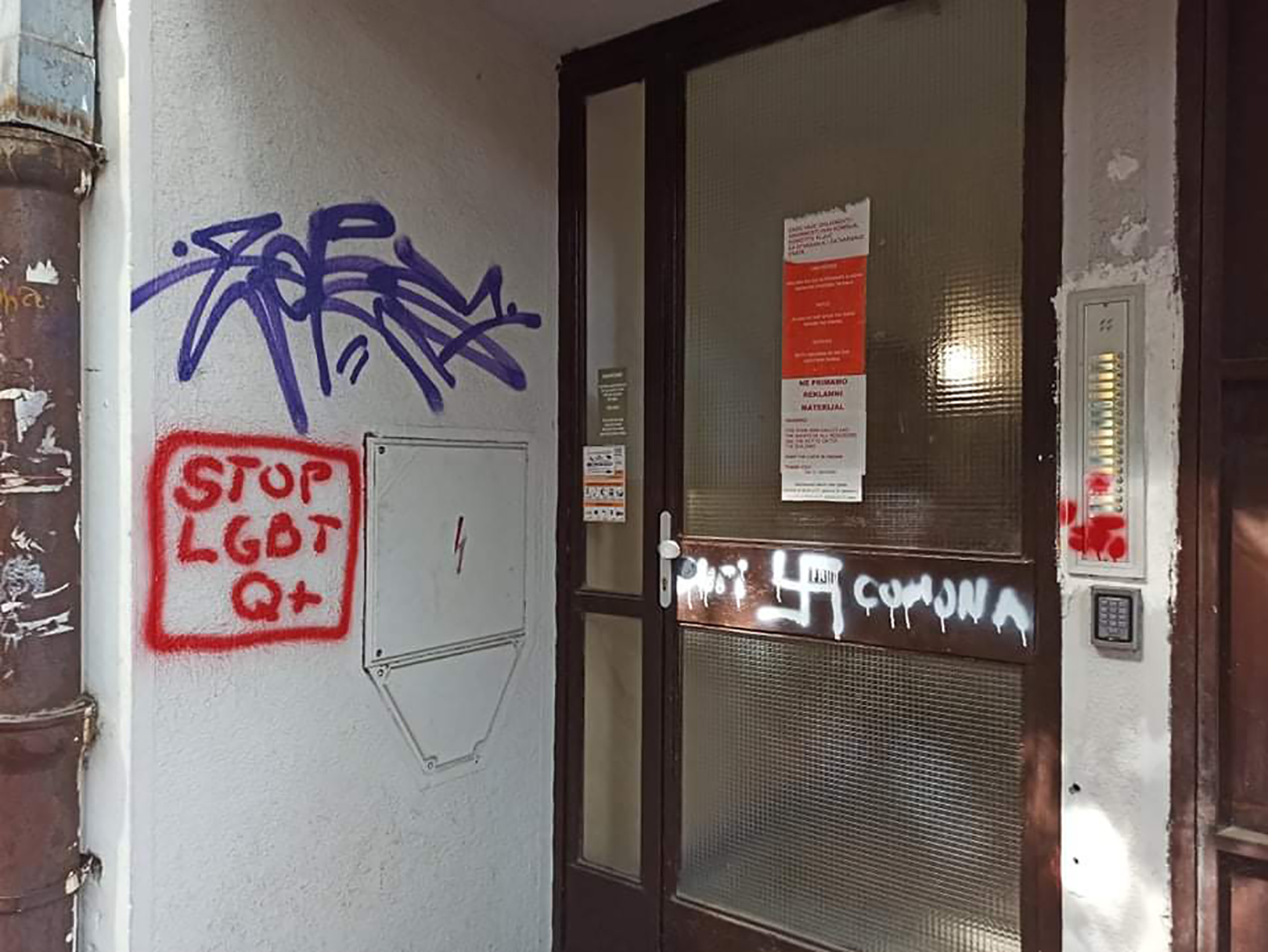 Ne davimo Beograd grafiti foto Dobrica Veselinovic Twitter (1)