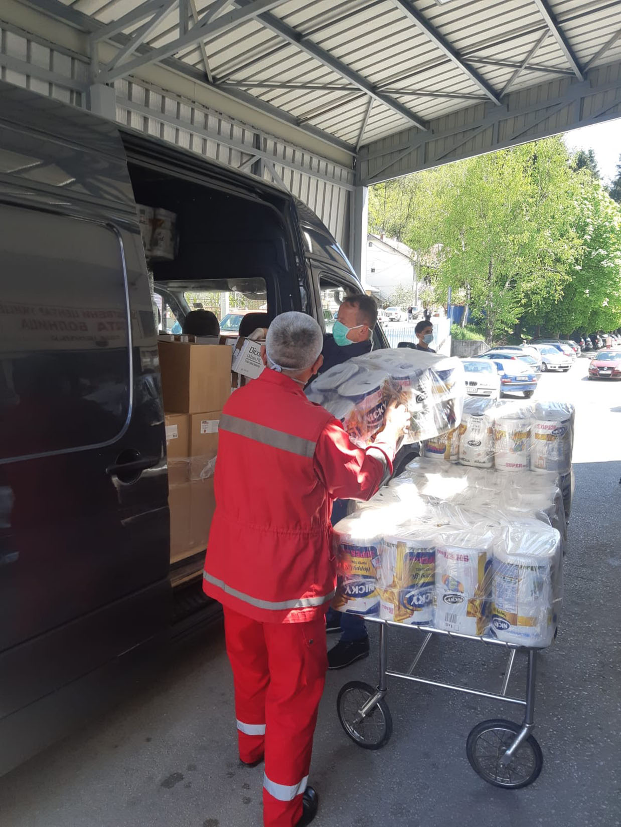 Užice, humanitarna pomoć, Aco Pejović Foto: Privatan arhiva