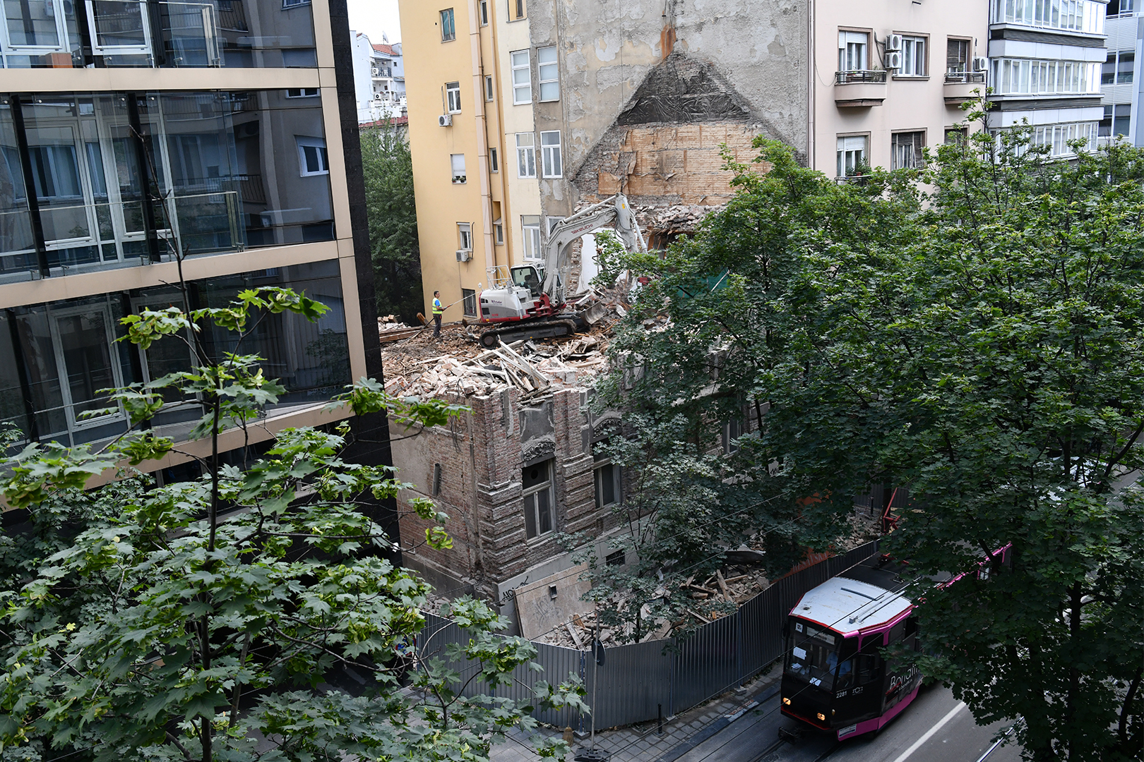 Resavska 25 rusenje kuce 004 foto Vladislav Mitic Nova rs