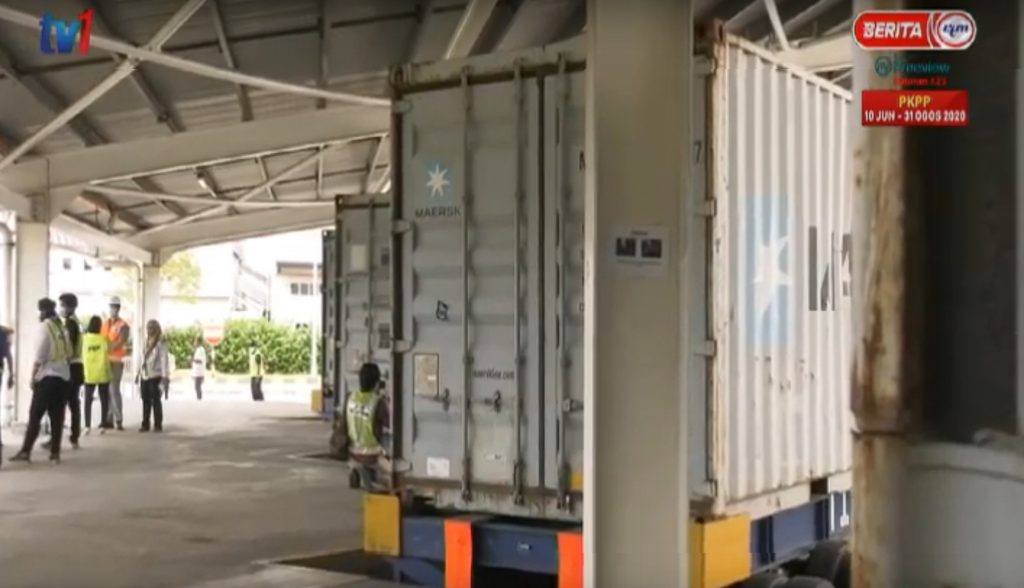 Toksični otpad Foto: Printscreen/YouTube/Berita RTM