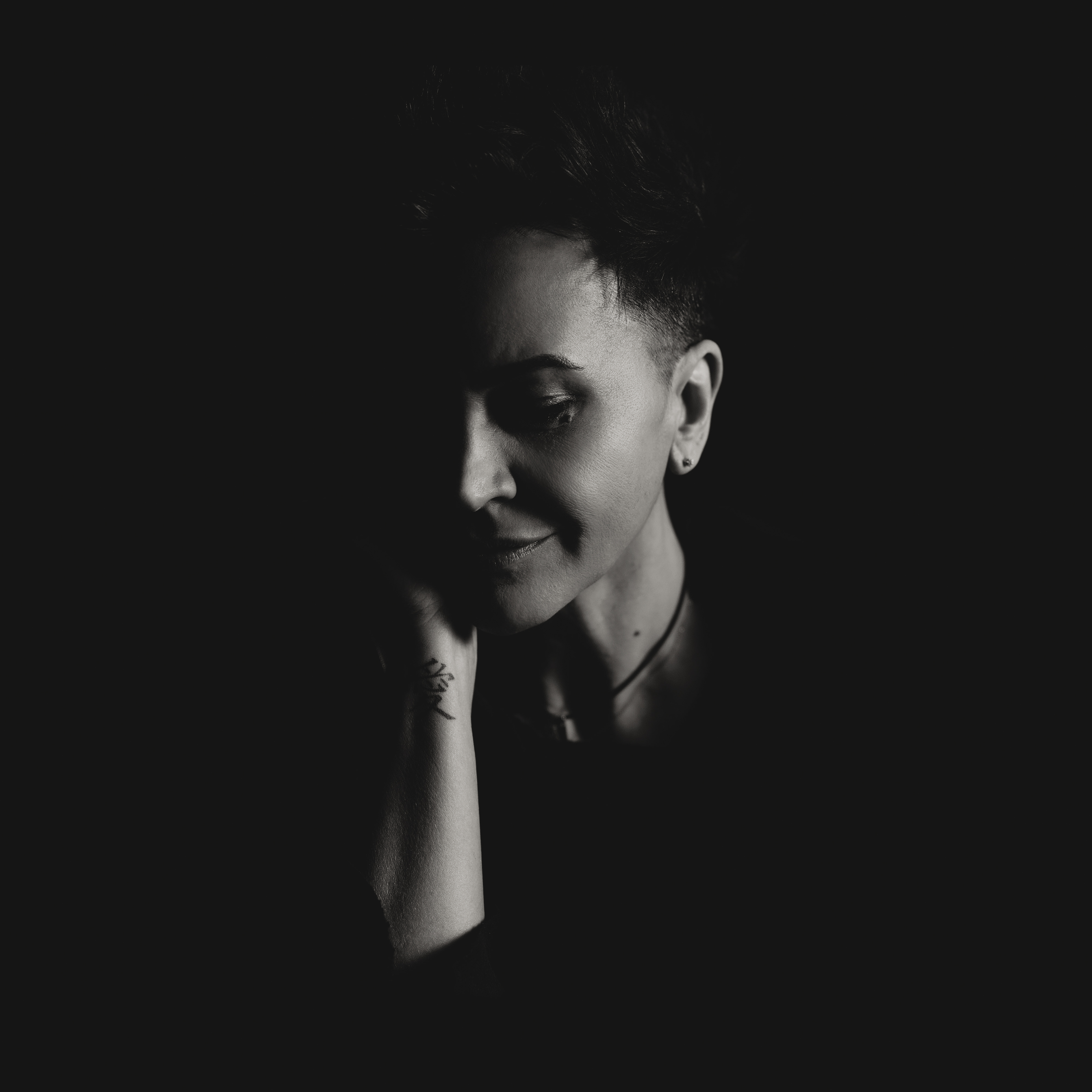 Amira Medunjanin foto Vojislav Đorđić _ Town Hill Colony