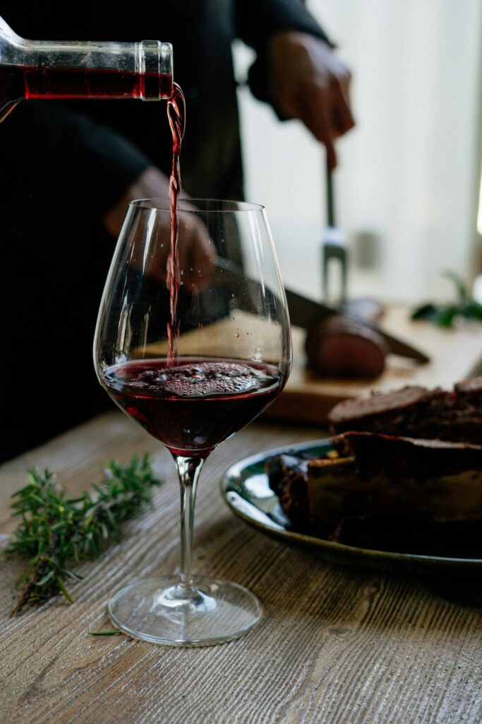 1766732876-lefteris-kallergis-etWlaoFnTl4-unsplash-683x1024.jpg