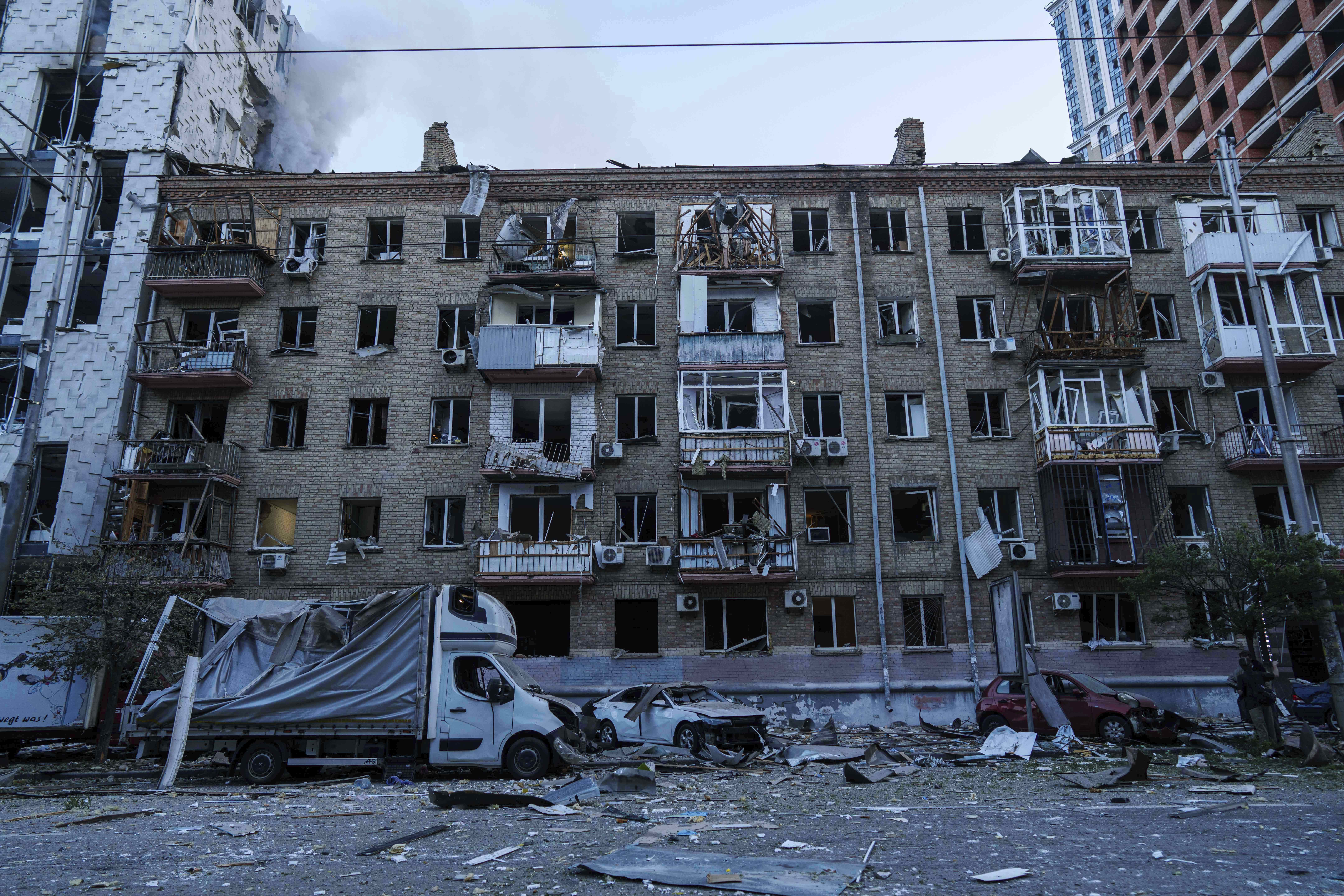A residential building is seen damaged by a Russian strike on residential neighbourhood in Kyiv, Ukraine, on Thursday, Aug. 28, 2025. (AP Photo/Evgeniy Maloletka)