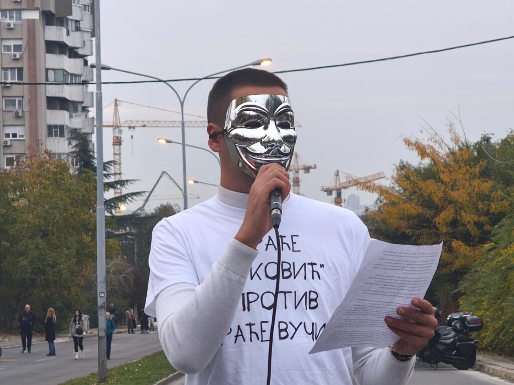 1760804318-Informer_protest_02_Aleksandar_Mijailovic_b-1024x768.jpg