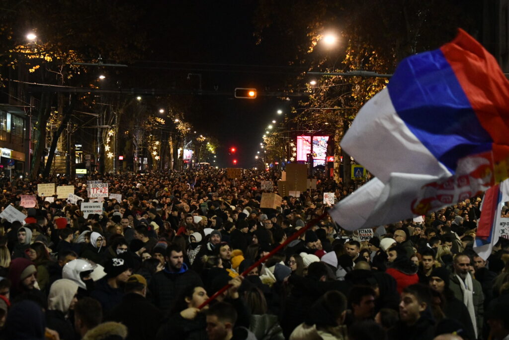 Beograd 22. decembar 2024. Zajednički protest studenata i poljoprivrednika na beogradskom Trgu Slavija zakazan je za danas sa pocetkom u 16 časova  Foto:Vesna Lalić/Nova.rs