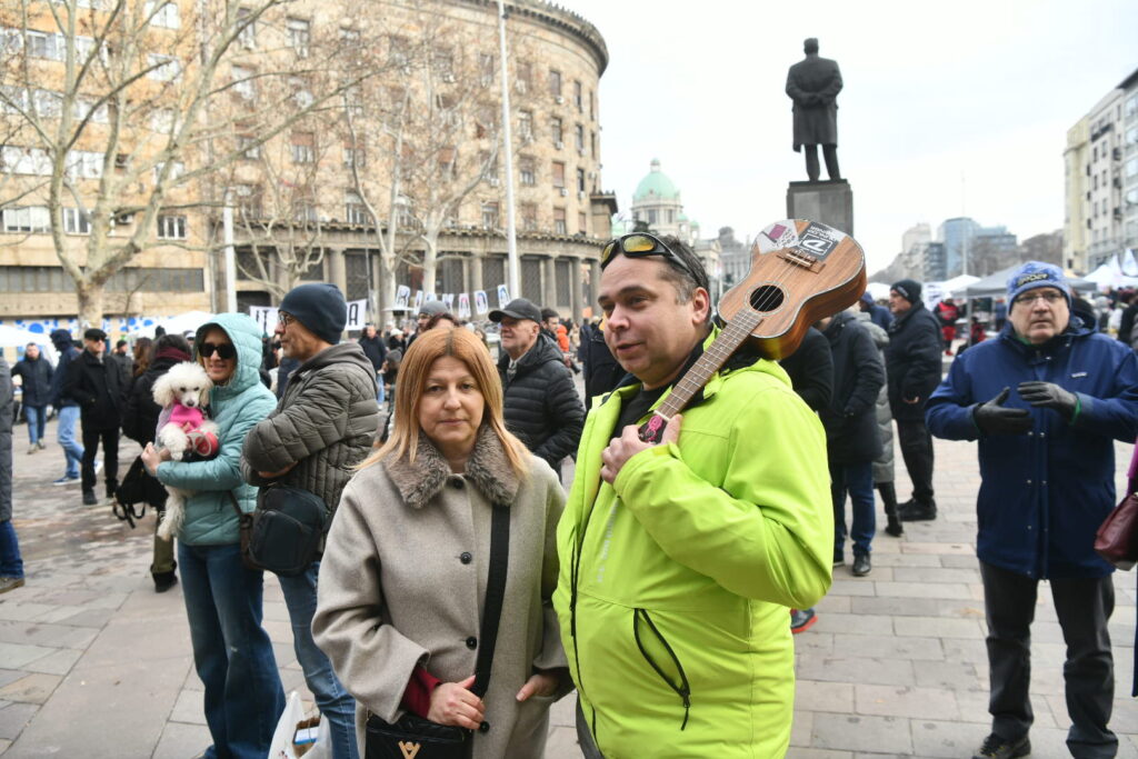 Beograd, 24.01.2026. Trg Nikole Pašića, Akcija Zajedno za studente, protestni bazar Foto: Goran Srdanov/Nova.rs