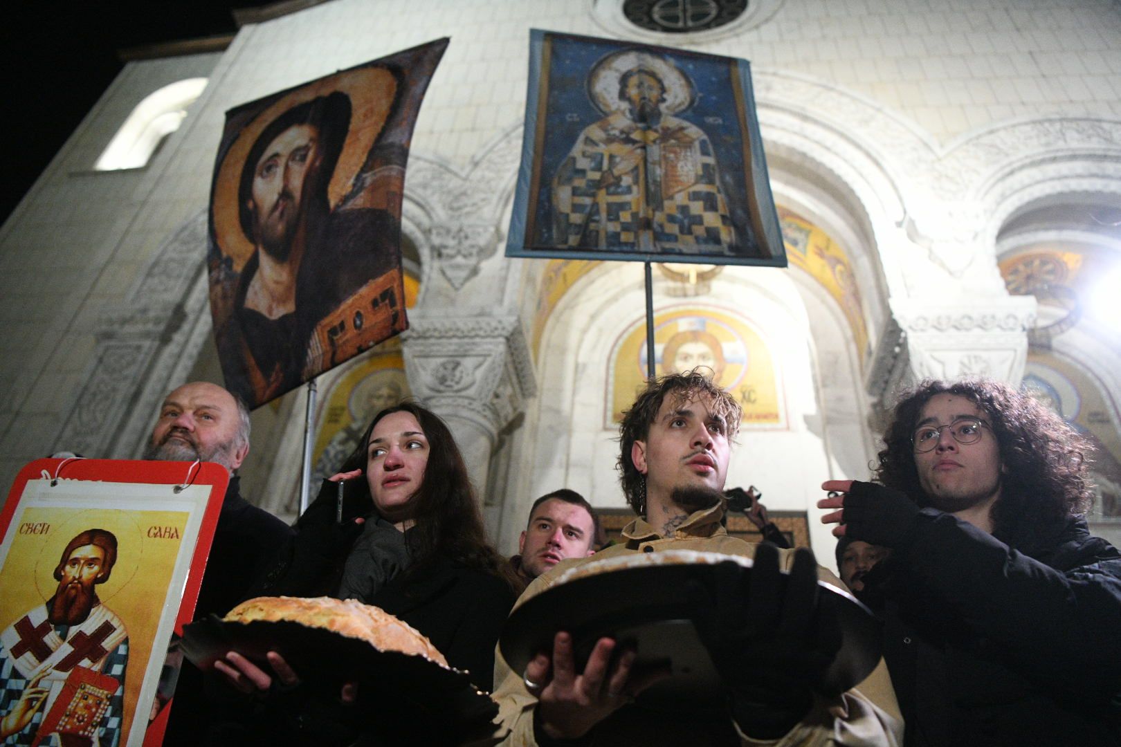 Beograd 27.01.2026. Studentski protest Znanje je moć na Savindan, školska slava, studenti, protest, okupljanje ispred zgrade Rektorata, Studentski trg, Rektorat Foto: Filip Krainčanić/Nova.rs