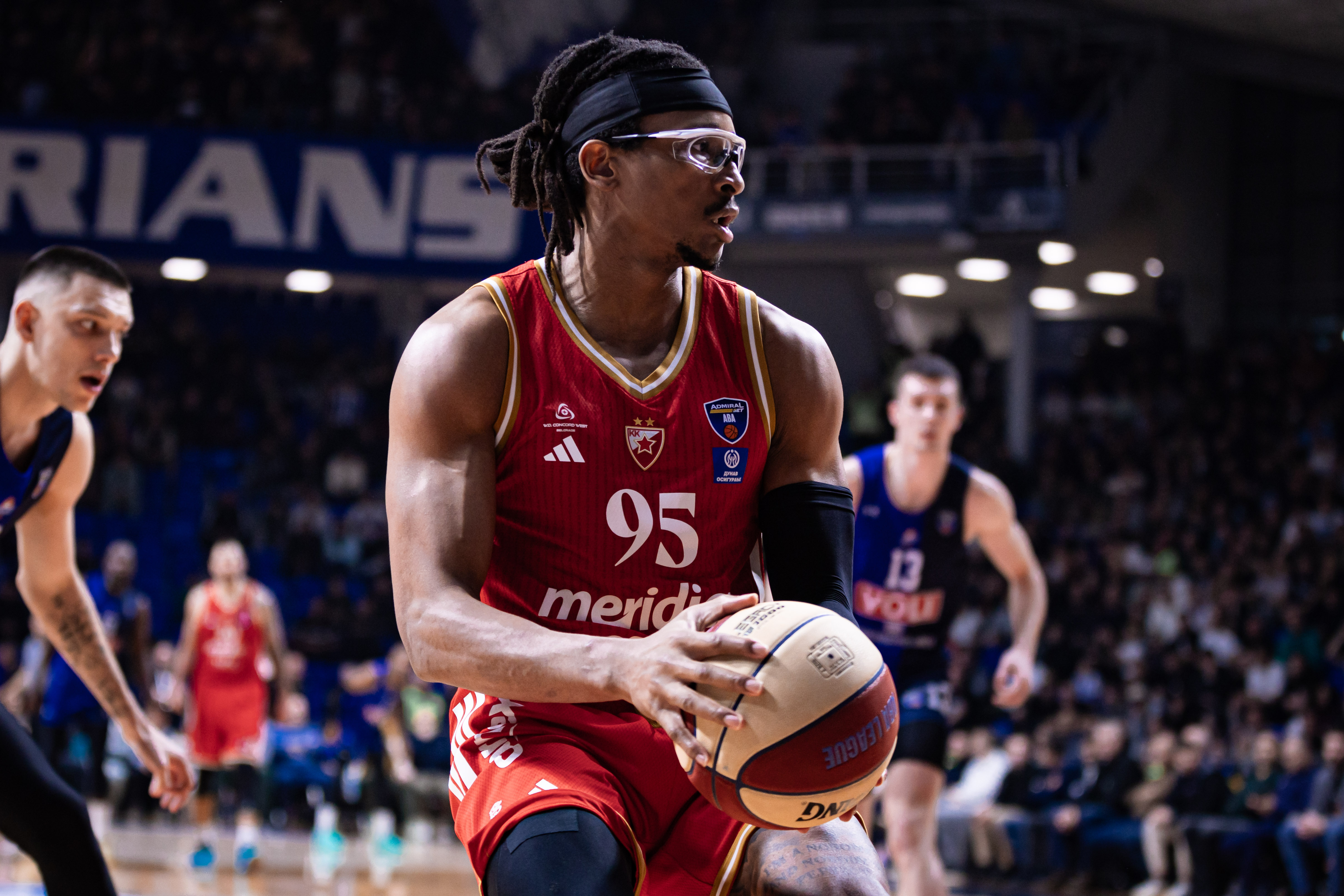 Budućnost vs Crvena zvezda (5 foto aba-liga Buducnost VOLI Filip Roganović (7).jpg