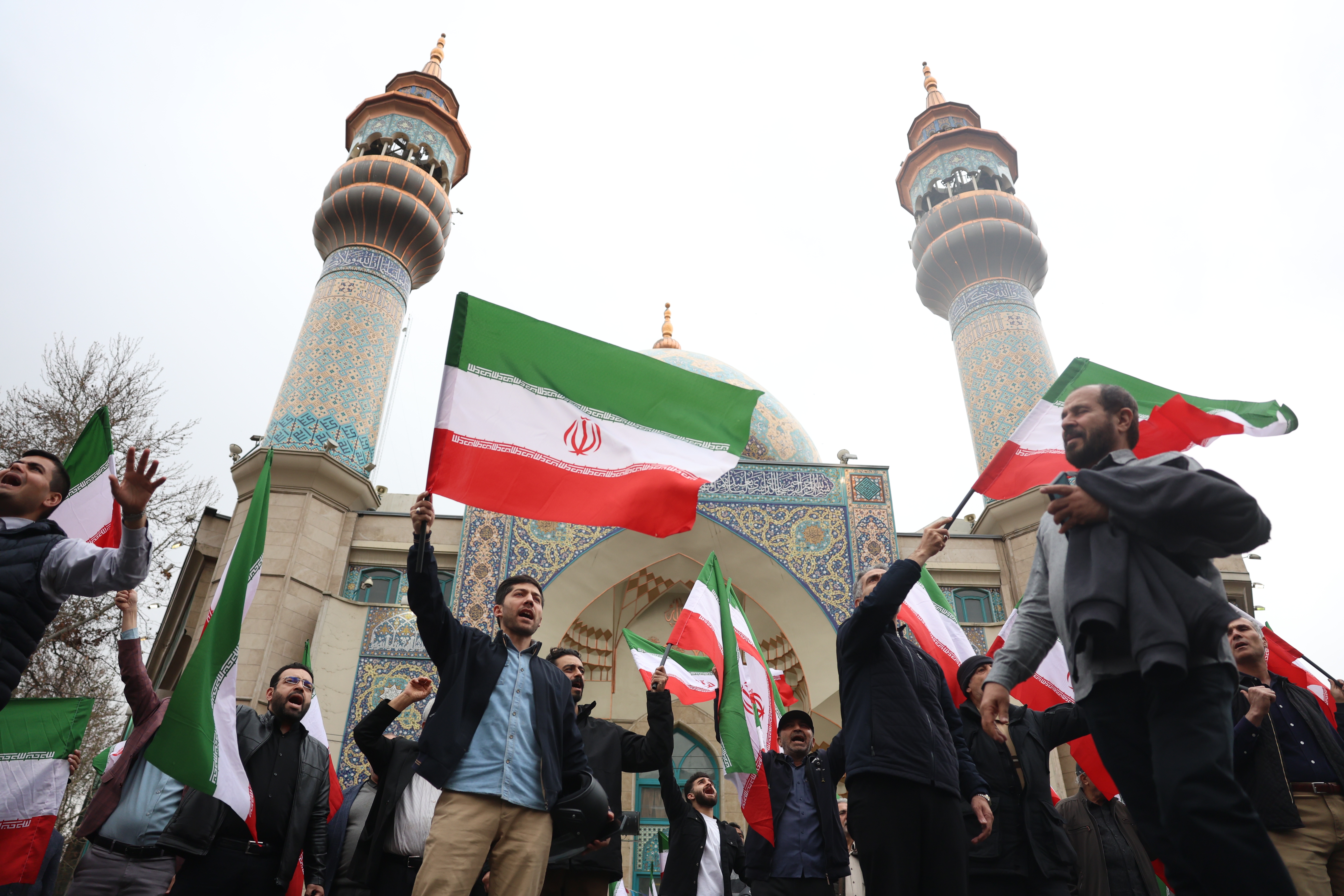 Iranci protestuju u Teheranu nakon zajedničkih američko-izraelskih napada na Iran protest 13791023 (1).jpg