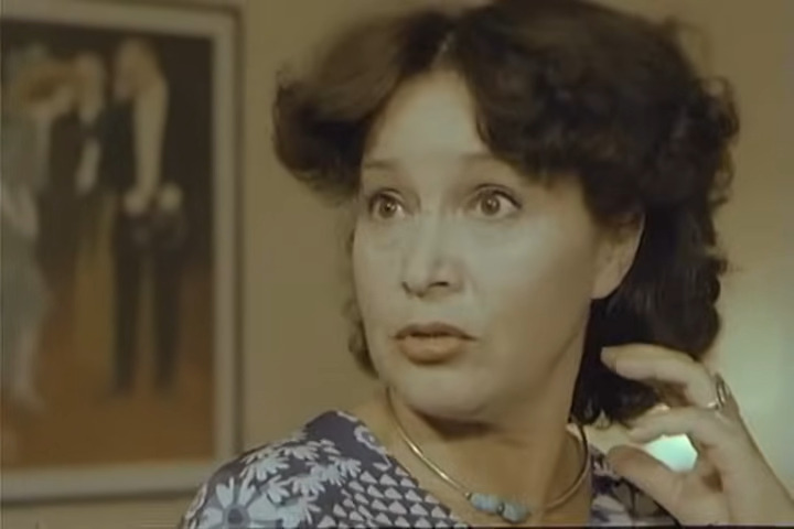 dara čalenić žikina dinastija lude godine foto printscreen youtube (4).jpg