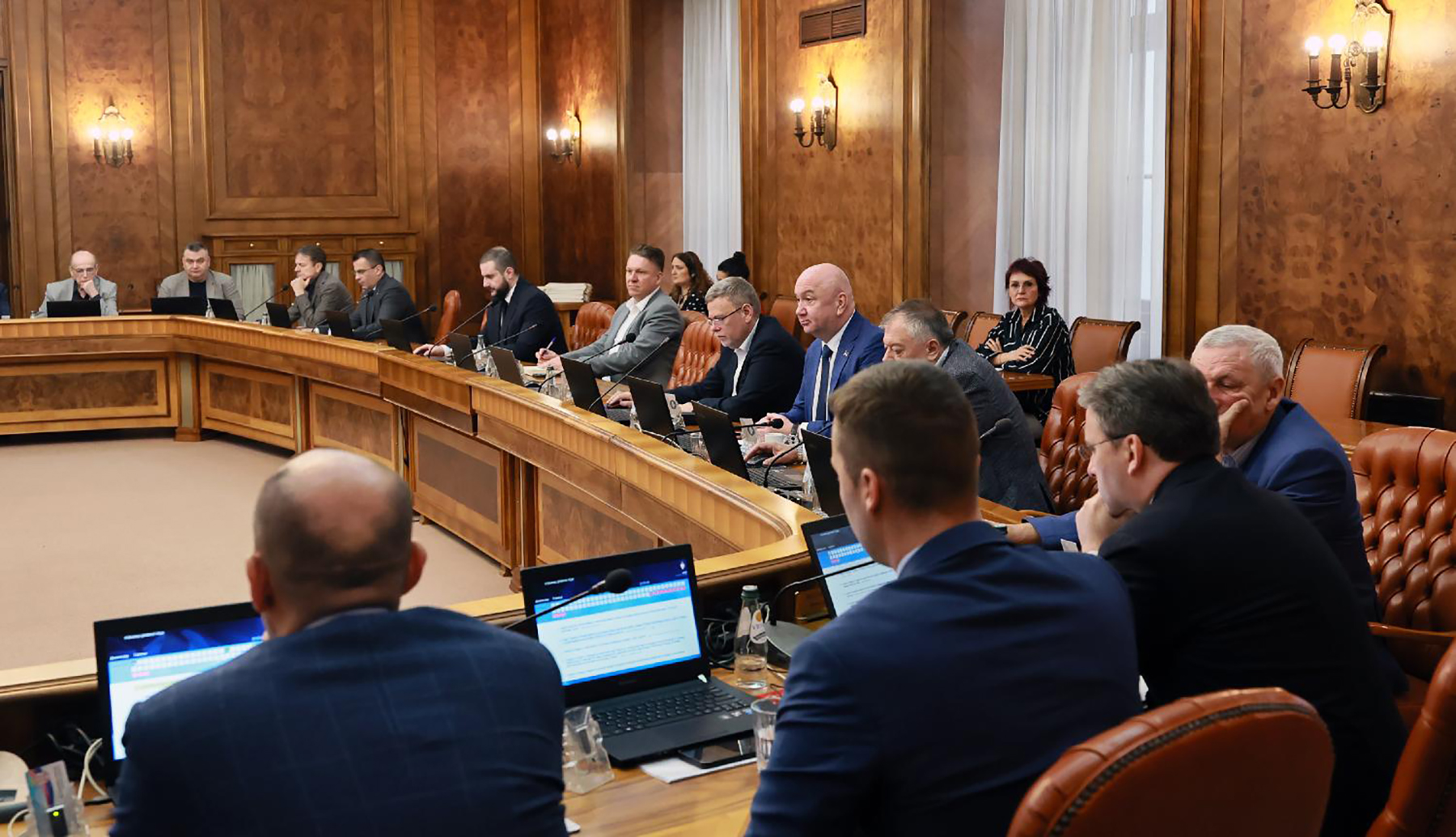 Mesto: BeogradDatum: Thu Mar 12 17:10:39 CET 2026Dogadjaj: POLITIKA - sednica Vlade SrbijeFotoreporter: Slobodan MiljevićIzvor: FoNet/Vlada Srbije