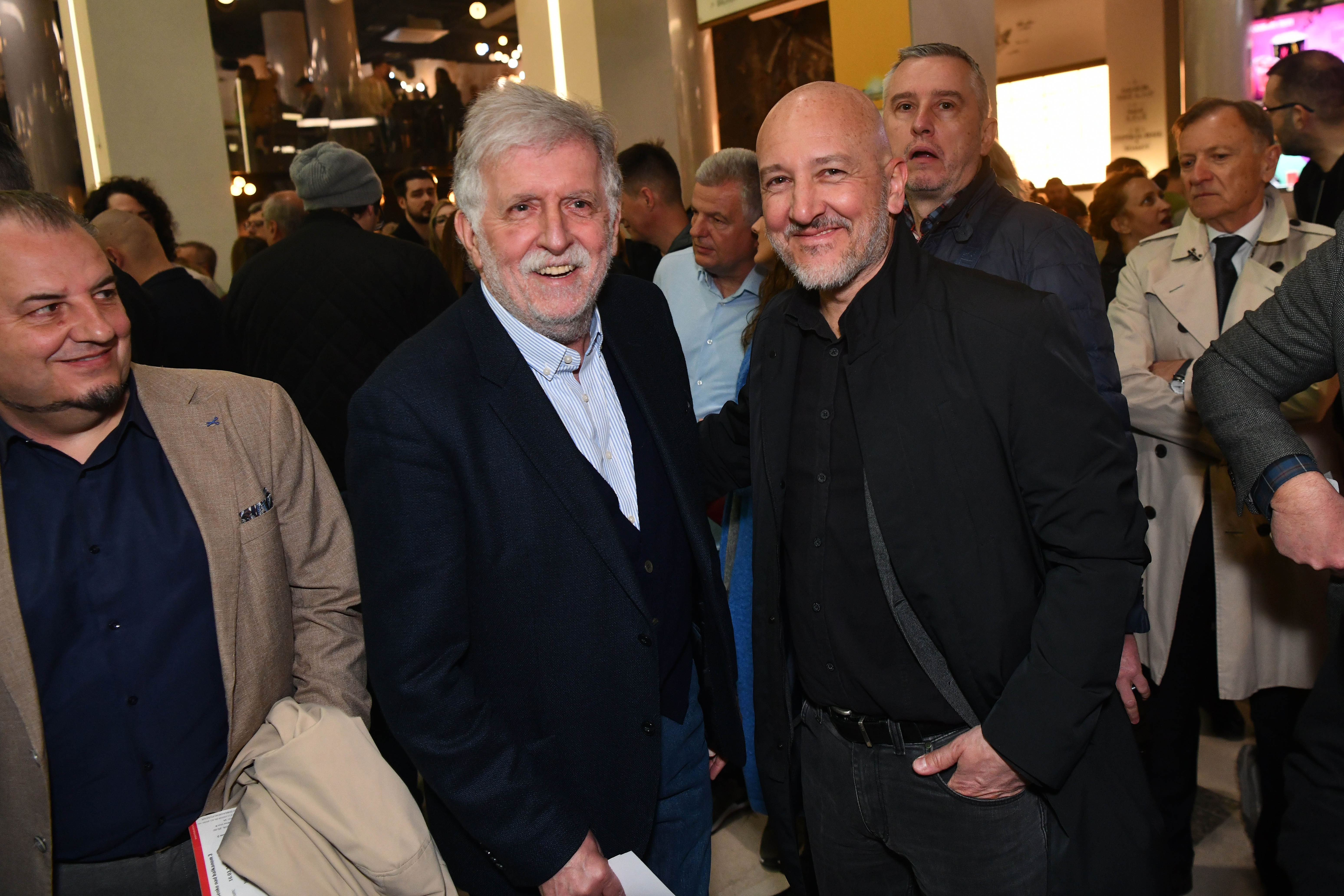 Beograd 16.03.2026. Miodrag Jovanović, Petar Peca Popović, Miodrag Majić. Premijera prve epizode treće sezone domaće serije Senke nad Balkanom, u MTS dvorani. Serija Senke nad Balkanom 3, premijera, prva epizoda Foto: Goran Srdanov/Nova.rs