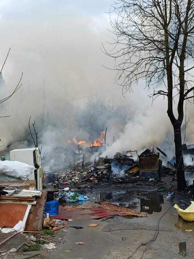 požar čukarica  ulica milorada jovanovića foto jovan mladenović nova rs (7).jpeg
