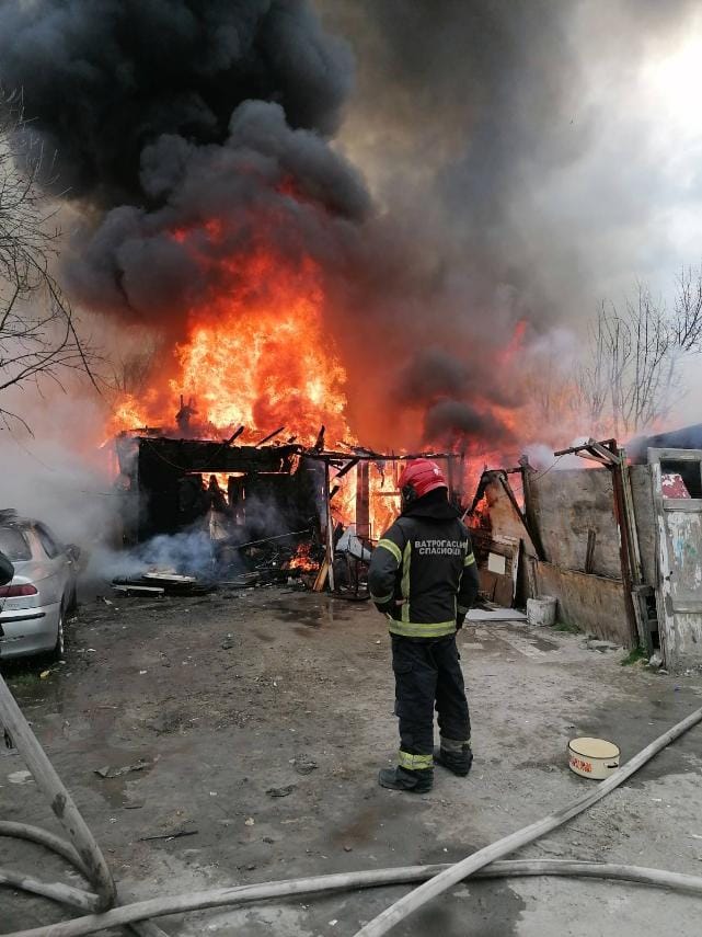 požar čukarica  ulica milorada jovanovića foto jovan mladenović nova rs (16).jpeg