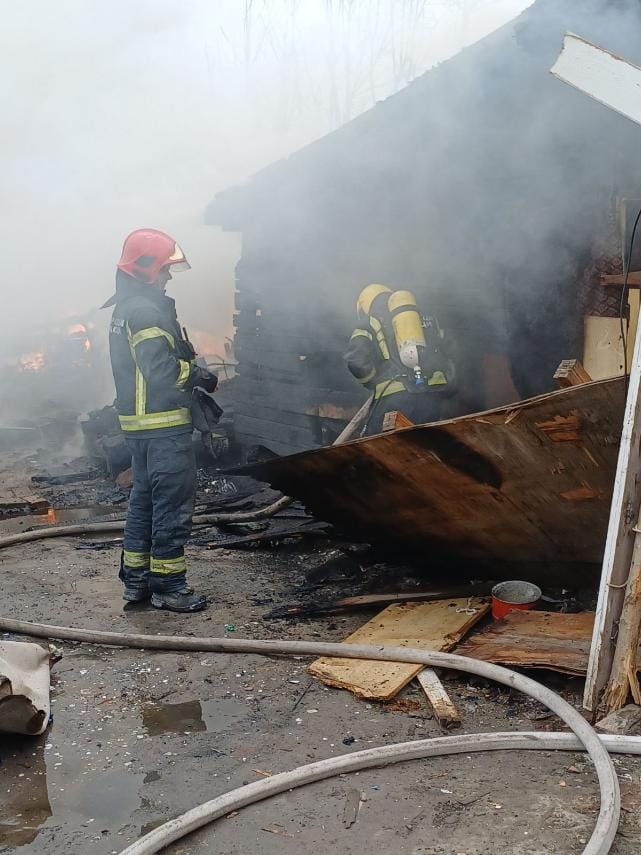 požar čukarica  ulica milorada jovanovića foto jovan mladenović nova rs (20).jpeg
