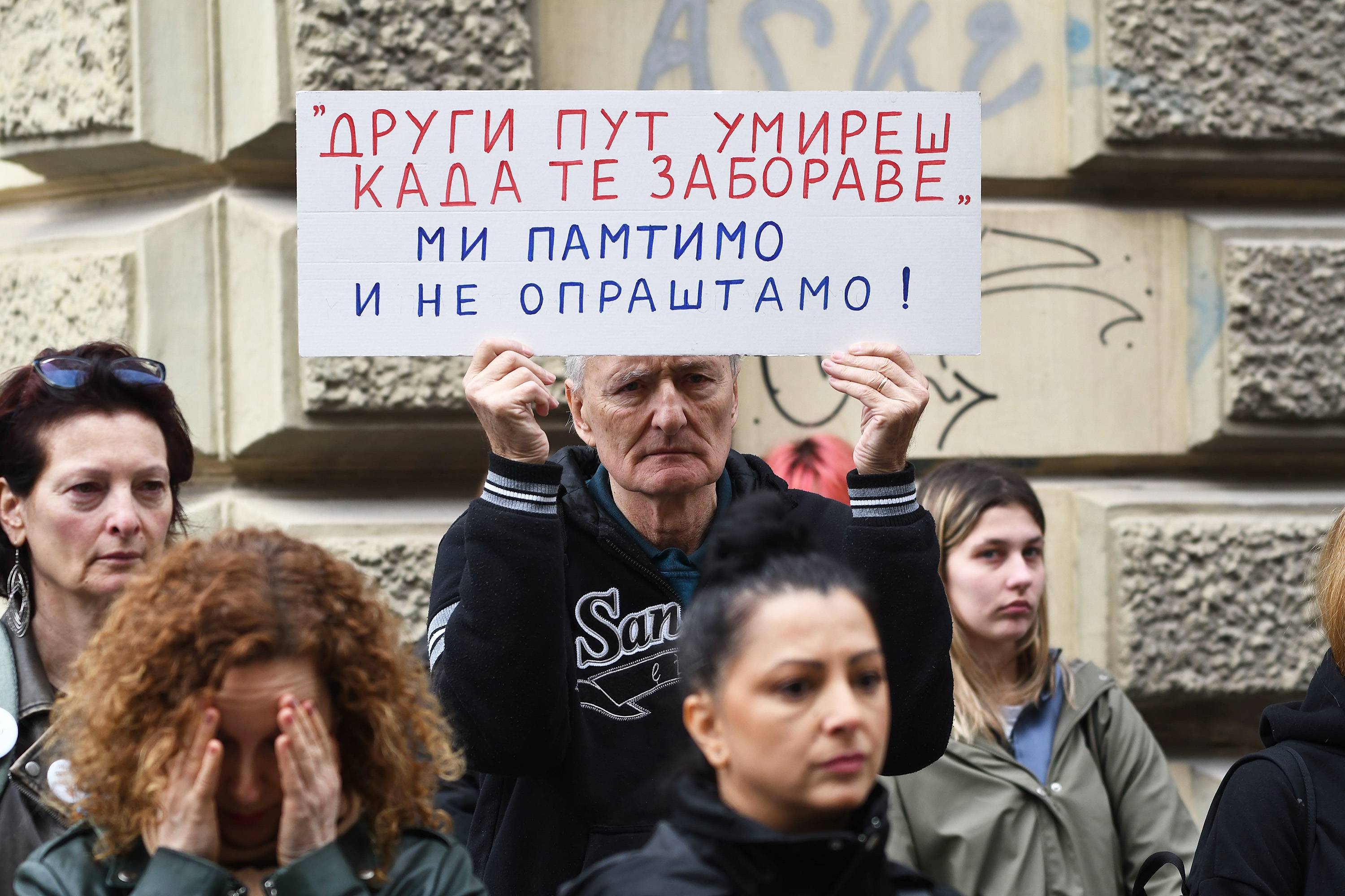 Novi Sad skup u znak sećanja na učenika te škole Vukašina Crnčevića (8).jpg