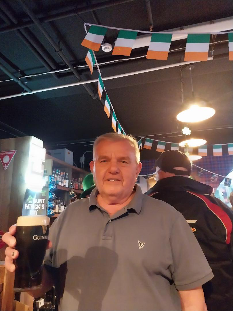 Ivan Mrđen Ivan Mrdjen kolumna 0324 Daki na St Patrick.jpg