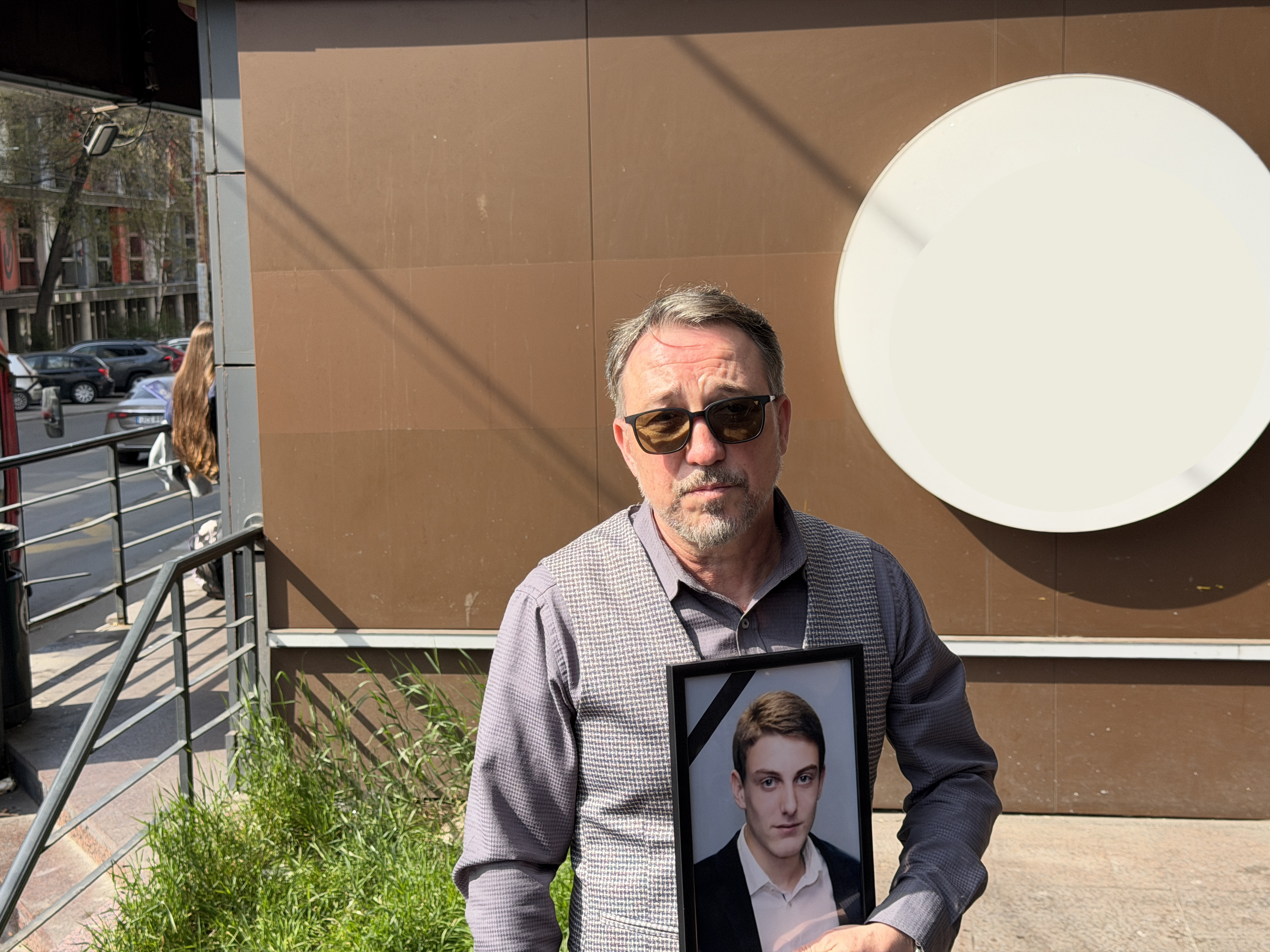 Nenad Milenković otac Branislava pretučenog na Vračaru Foto Jovan Mladenović Nova (7)a.jpg