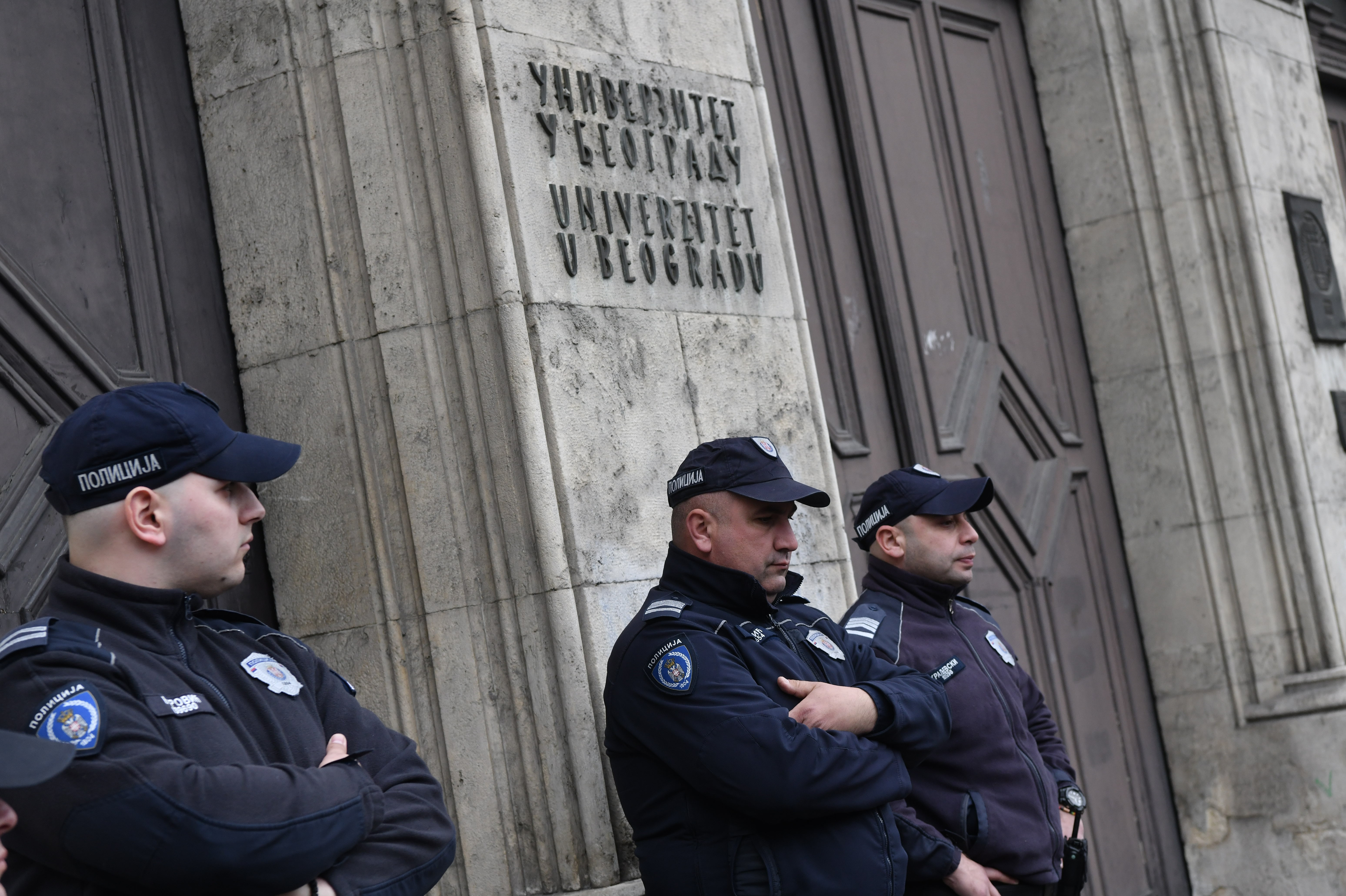 Beograd 31. mart 2026. Pripadnici Uprave kriminalisticke policije MUP RS usli su u prostorije Rektorata Univerziteta u Beogradu po nalogu Viseg javnog tuzilastva u Beogradu Foto:Goran Srdanov/Nova.rs