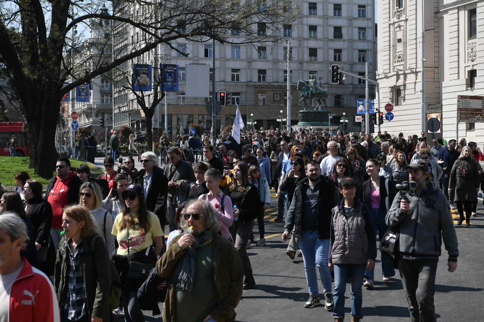 Beograd 04.04.2026. Protest Sloboda studentima, Dan sutdenata, šetnja do policijske uprave 29. novembar  Foto: Goran Srdanov/Nova.rs