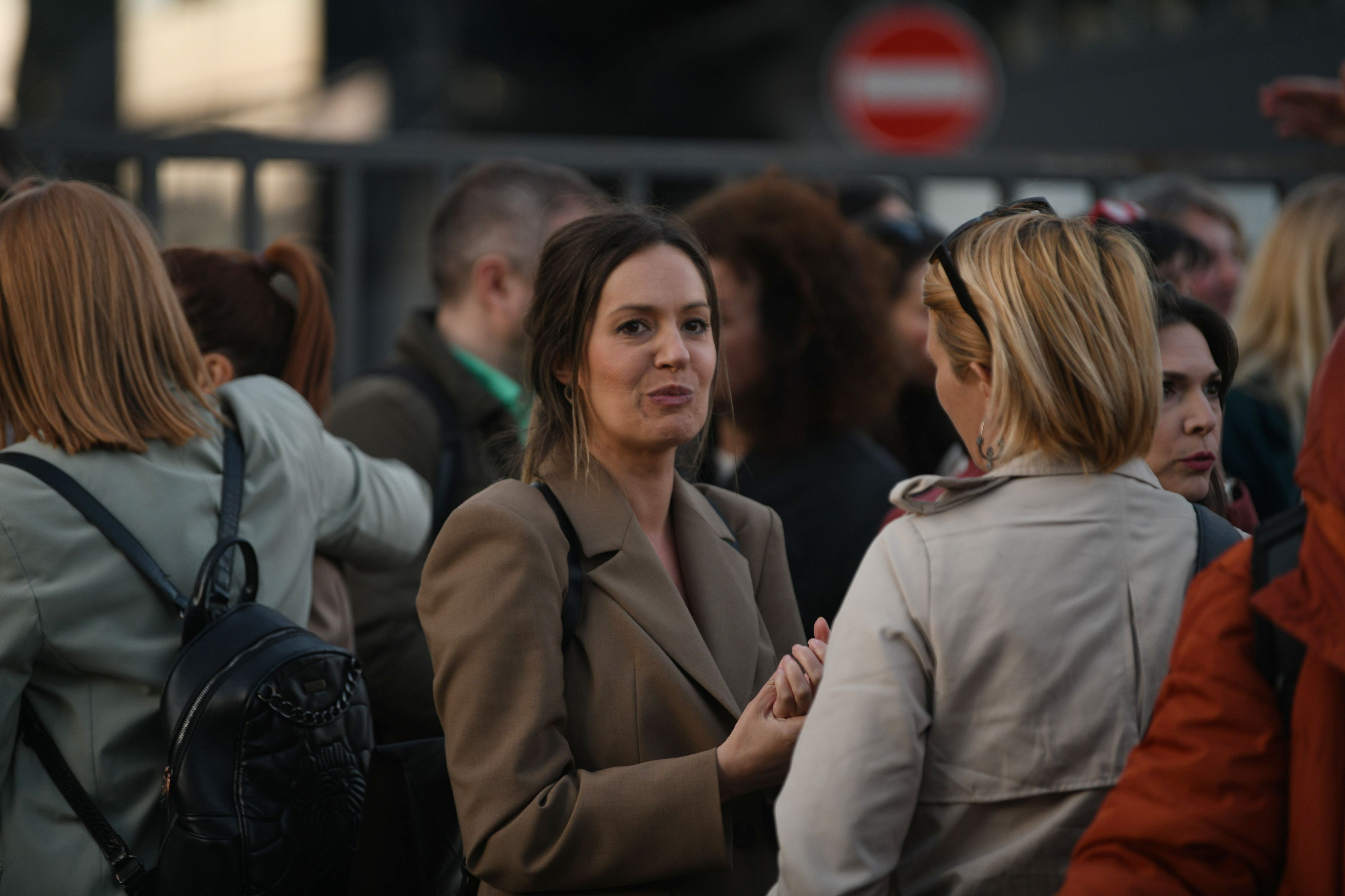 Beograd 07.04.2026. Protest građana i zaposlenih ispred zgrade televizije N1 zbog smene Igora Božića. N1, protest, zaposleni, građani Foto: Filip Krainčanić/Nova.rs