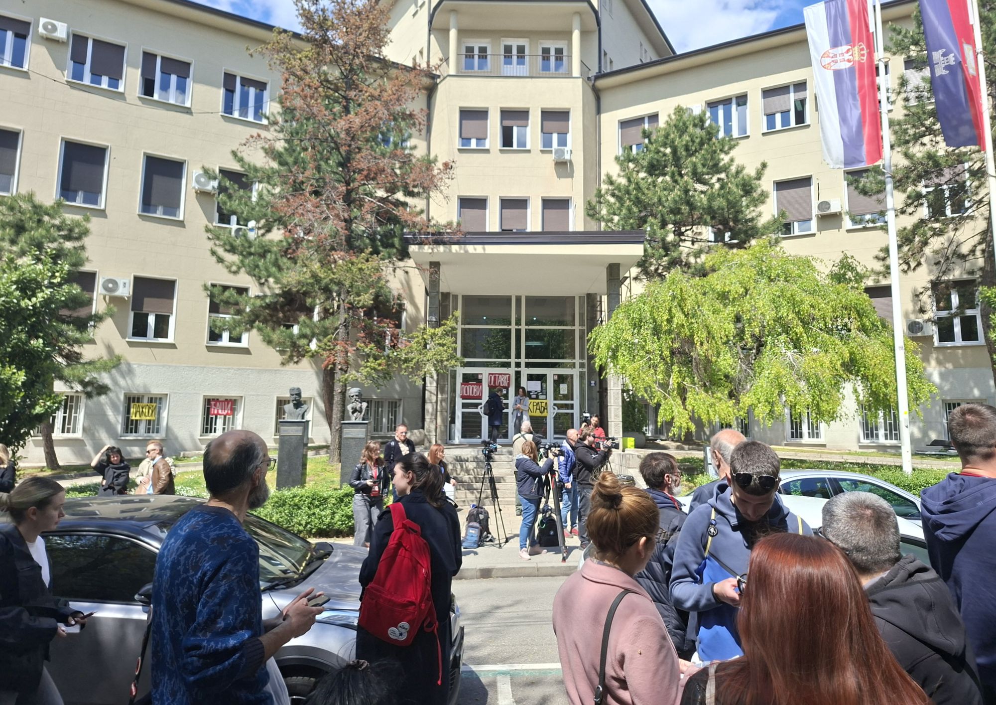 Beograd 22.04.2026. Medicinski fakultet u Beogradu, zgrada fakulteta i dekanata, dekanat, blokada, protest, studenti Foto: Goran Srdanov/Nova.rs