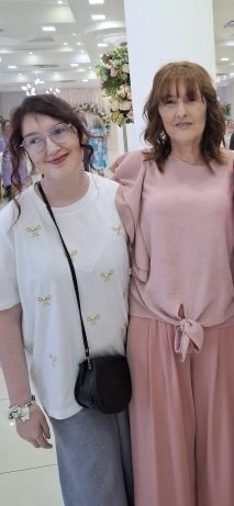 inđija sanja cerebralna paraliza sa majkom preminula devojka foto privatna arhiva .jpeg
