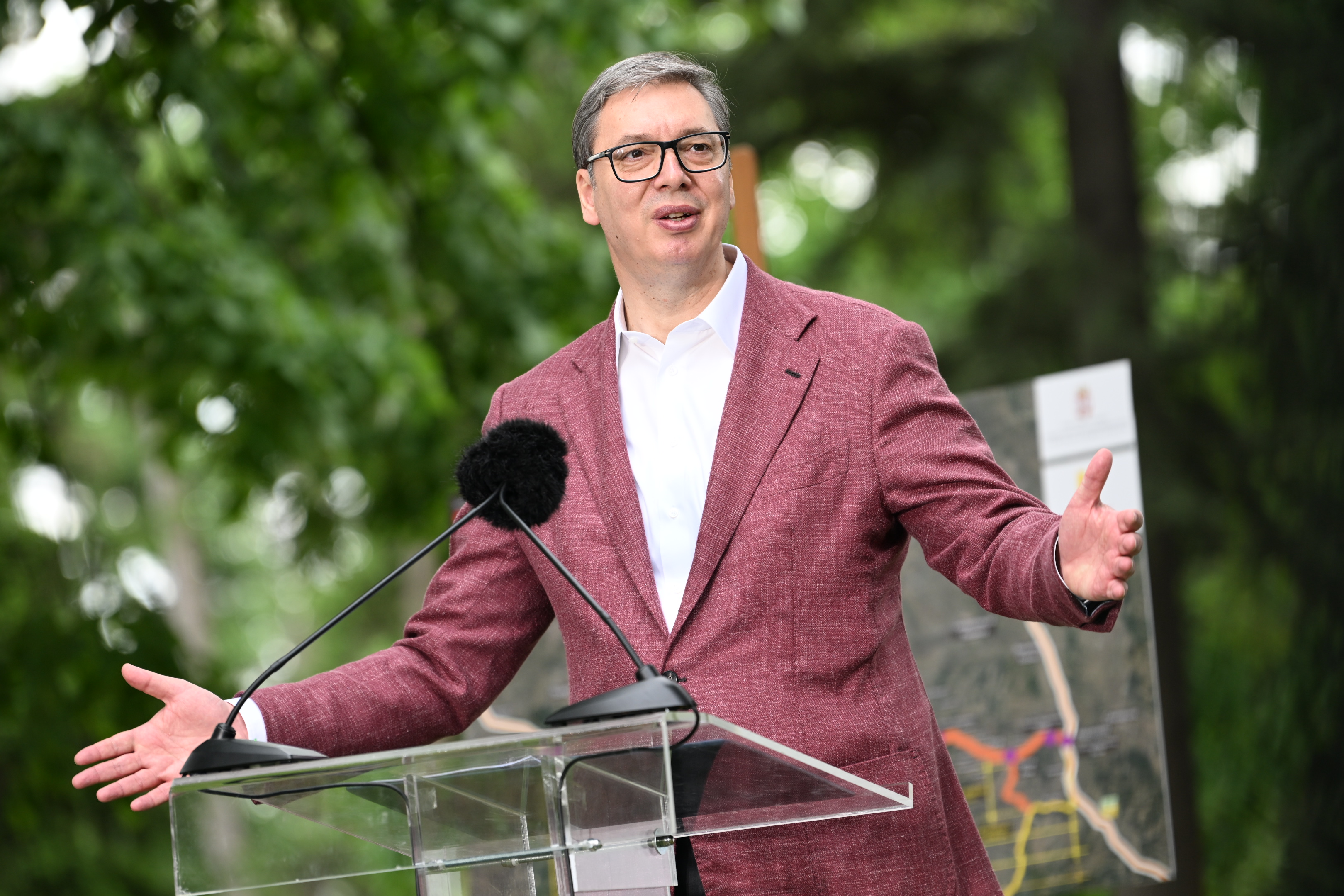 Beograd 07. maj 2026. Predsednik Republike Srbije Aleksandar Vučić prisustvovaće ceremoniji potpisivanja dokumenata o projektovanju i izvođenju radova za izgradnju državnog puta I reda ,,Vožd Karađorđe” - sektor 2 i sektor 3 Foto Marko Ljutica