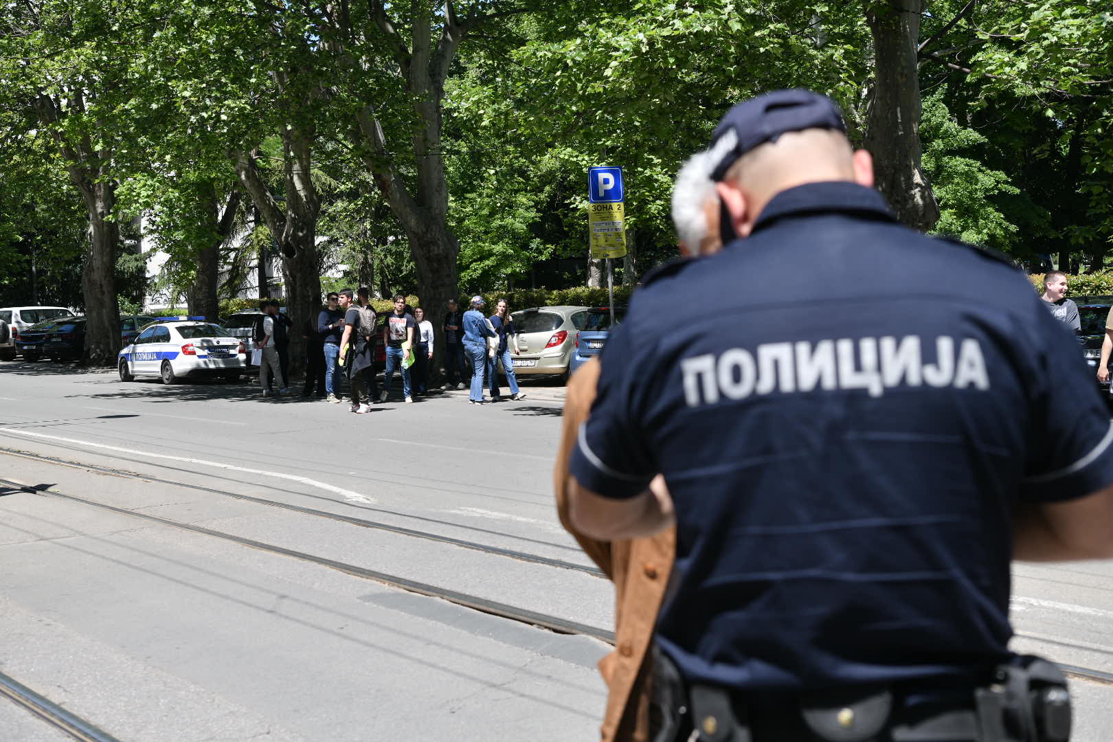 Beograd, 14.05.2026. Bulevar kod Pravnog fakulteta, 16 minuta tišine, autobomil udario deku, incident