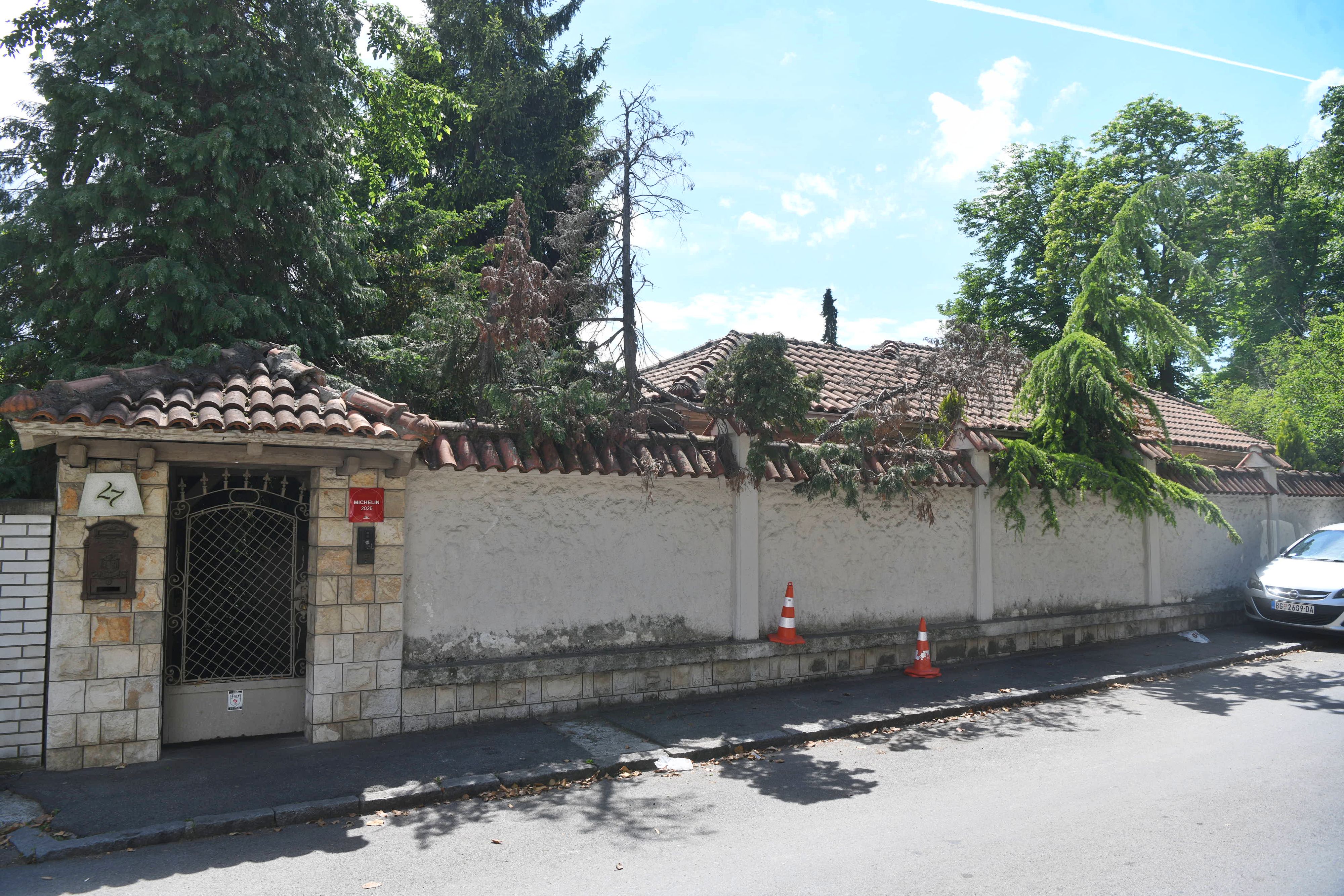 Beograd 15. maj 2026. Aleksandar Nešović Baja nestao je nakon sastanka u restoranu na Senjaku, odnošenje automobila i restoran i galerija 27 Foto Filip Krainčanić Nova.rs