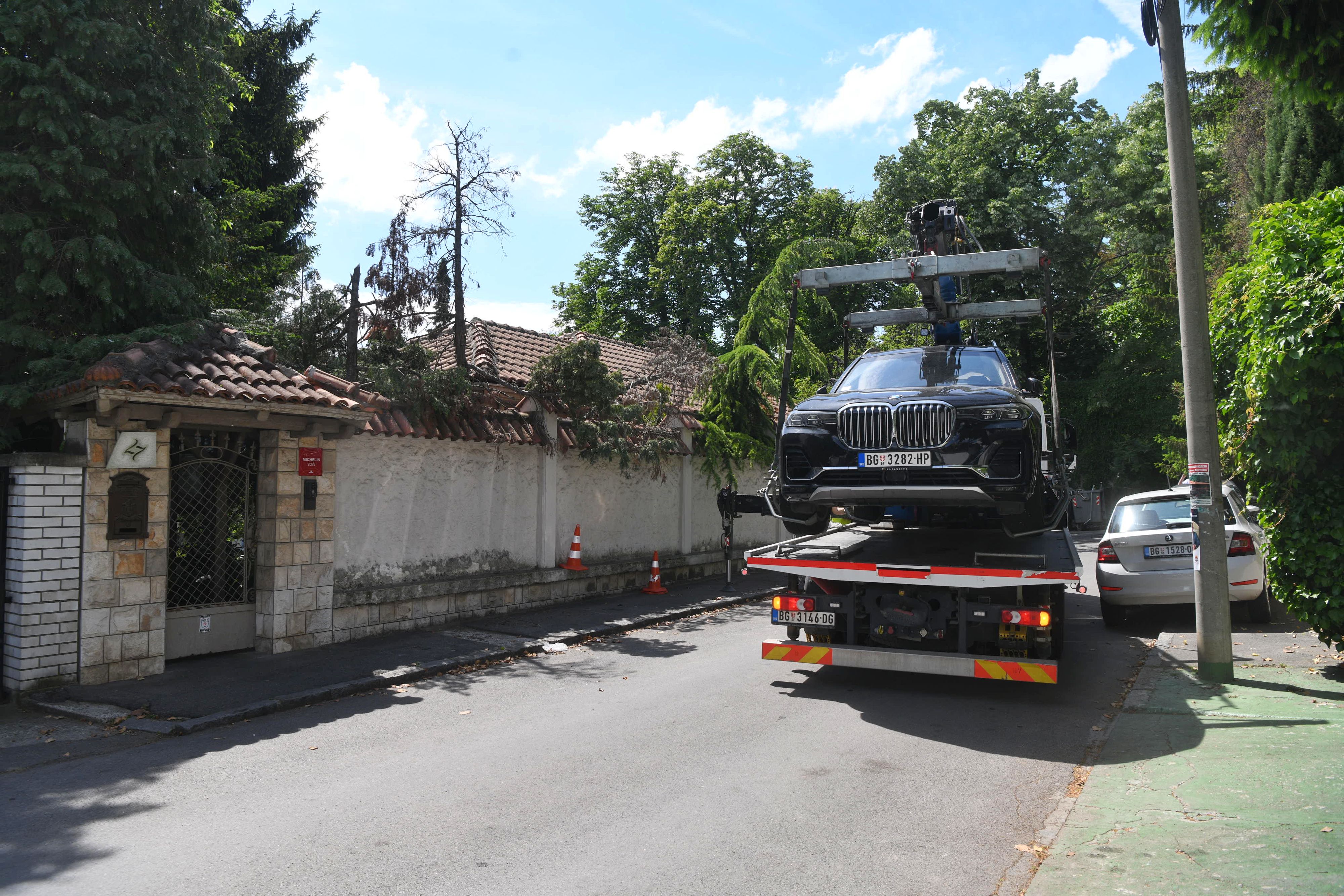 Beograd 15. maj 2026. Aleksandar Nešović Baja nestao je nakon sastanka u restoranu na Senjaku, odnošenje automobila i restoran i galerija 27 Foto Filip Krainčanić Nova.rs