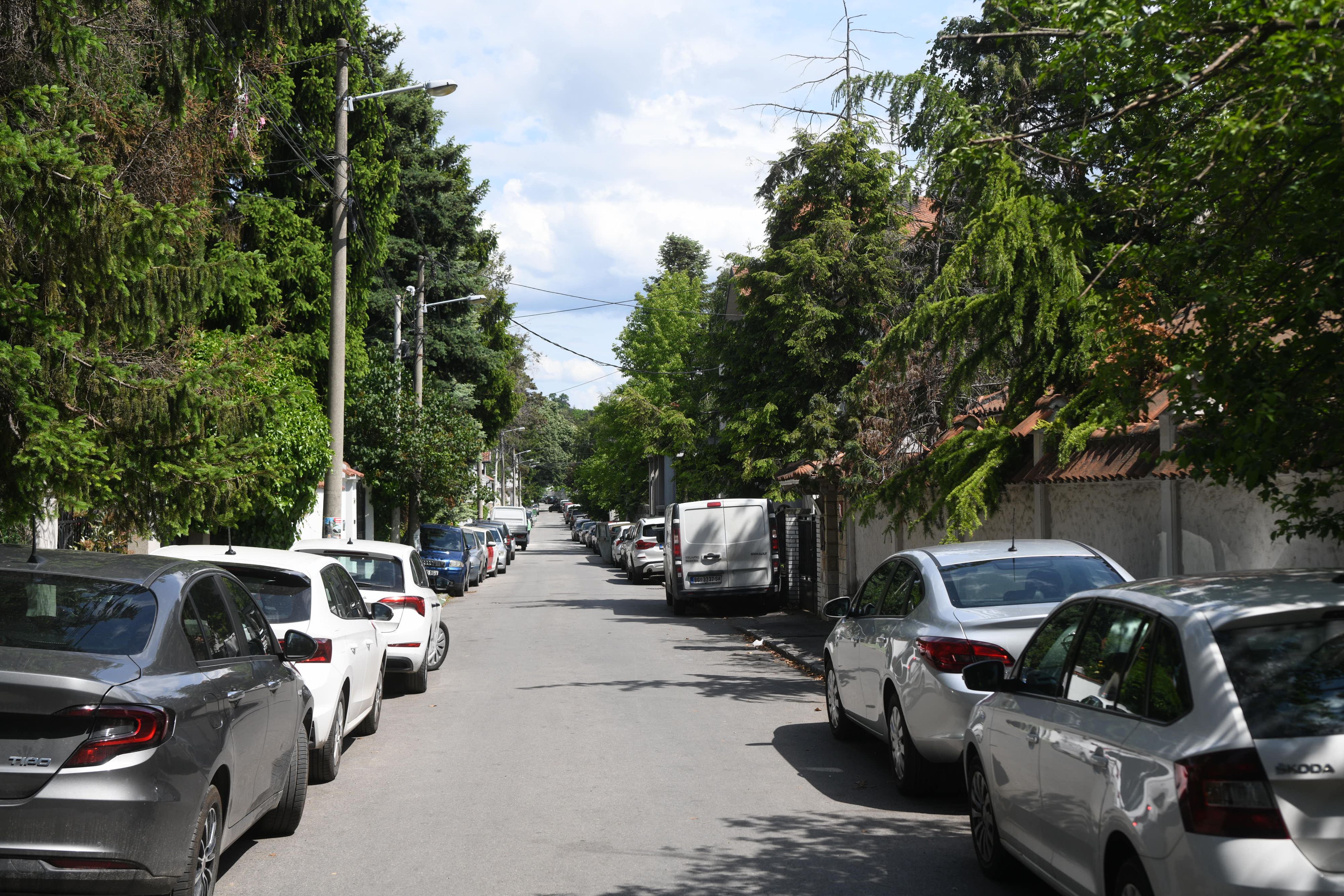 Beograd 15. maj 2026. Aleksandar Nešović Baja nestao je nakon sastanka u restoranu na Senjaku, odnošenje automobila i restoran i galerija 27 Foto Filip Krainčanić Nova.rs