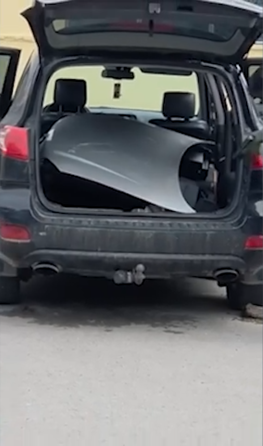 slučaj senjak automobil prevoz ubijenog foto mup srbije (3).png