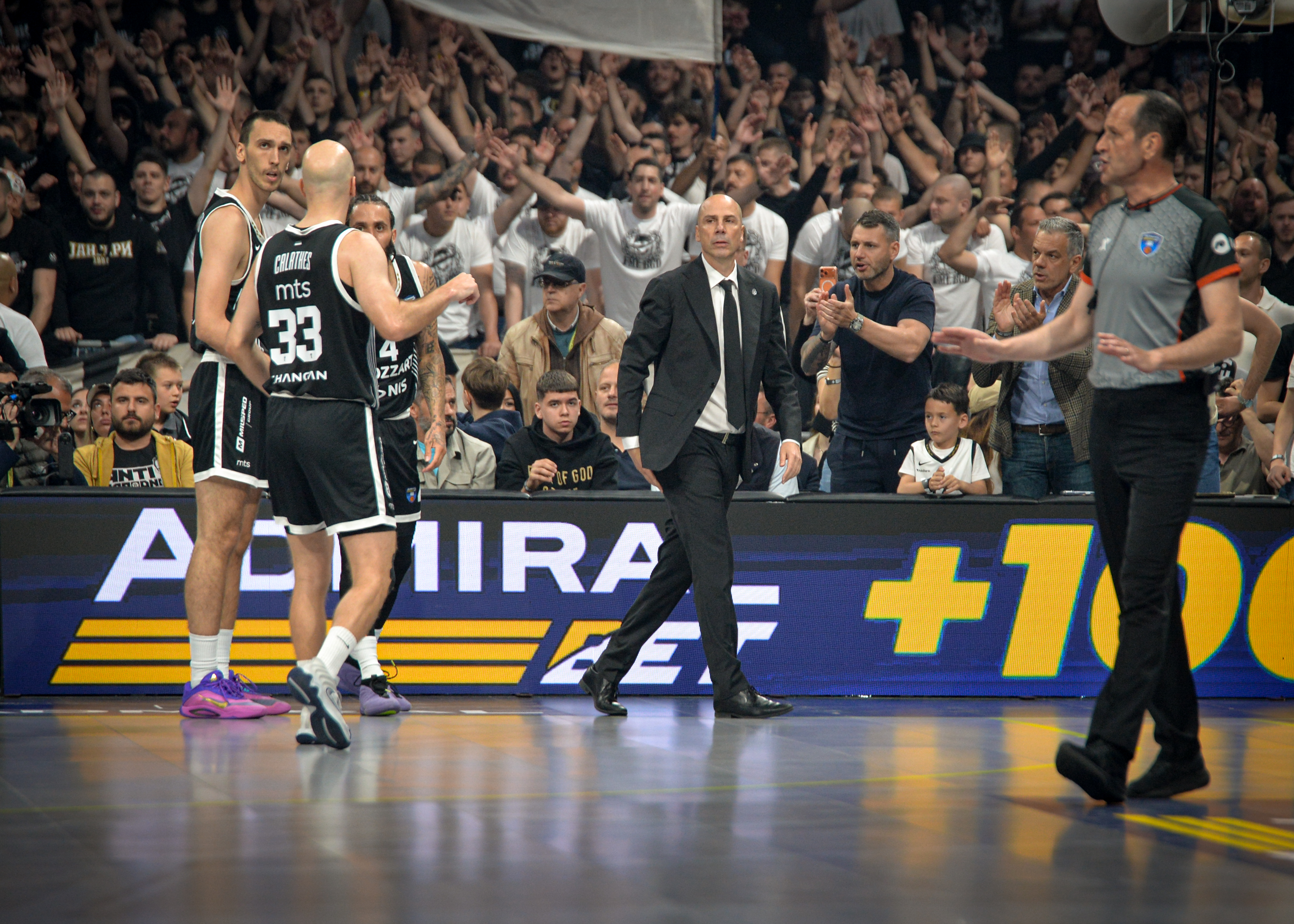 Beograd 18.05.2026. Košarka, Crvena zvzda, Partizan, prva utakmica polufinalne serije plej ofa ABA lige, Beogradska arena Foto: Janko Anđelić