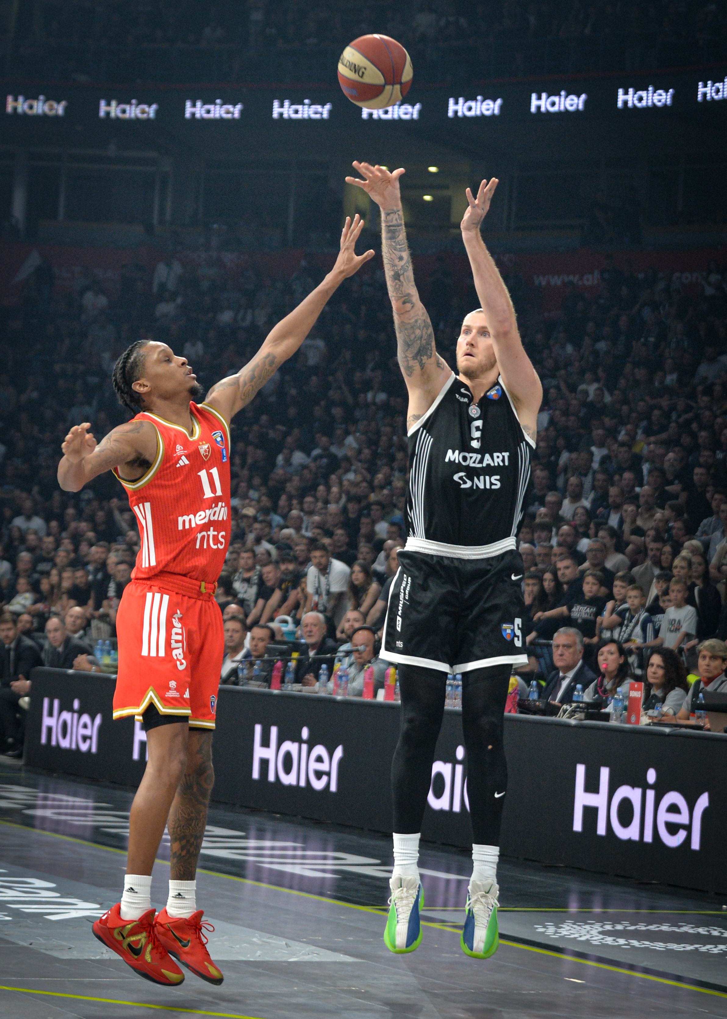 Beograd 18.05.2026. Košarka, Crvena zvzda, Partizan, prva utakmica polufinalne serije plej ofa ABA lige, Beogradska arena Foto: Janko Anđelić