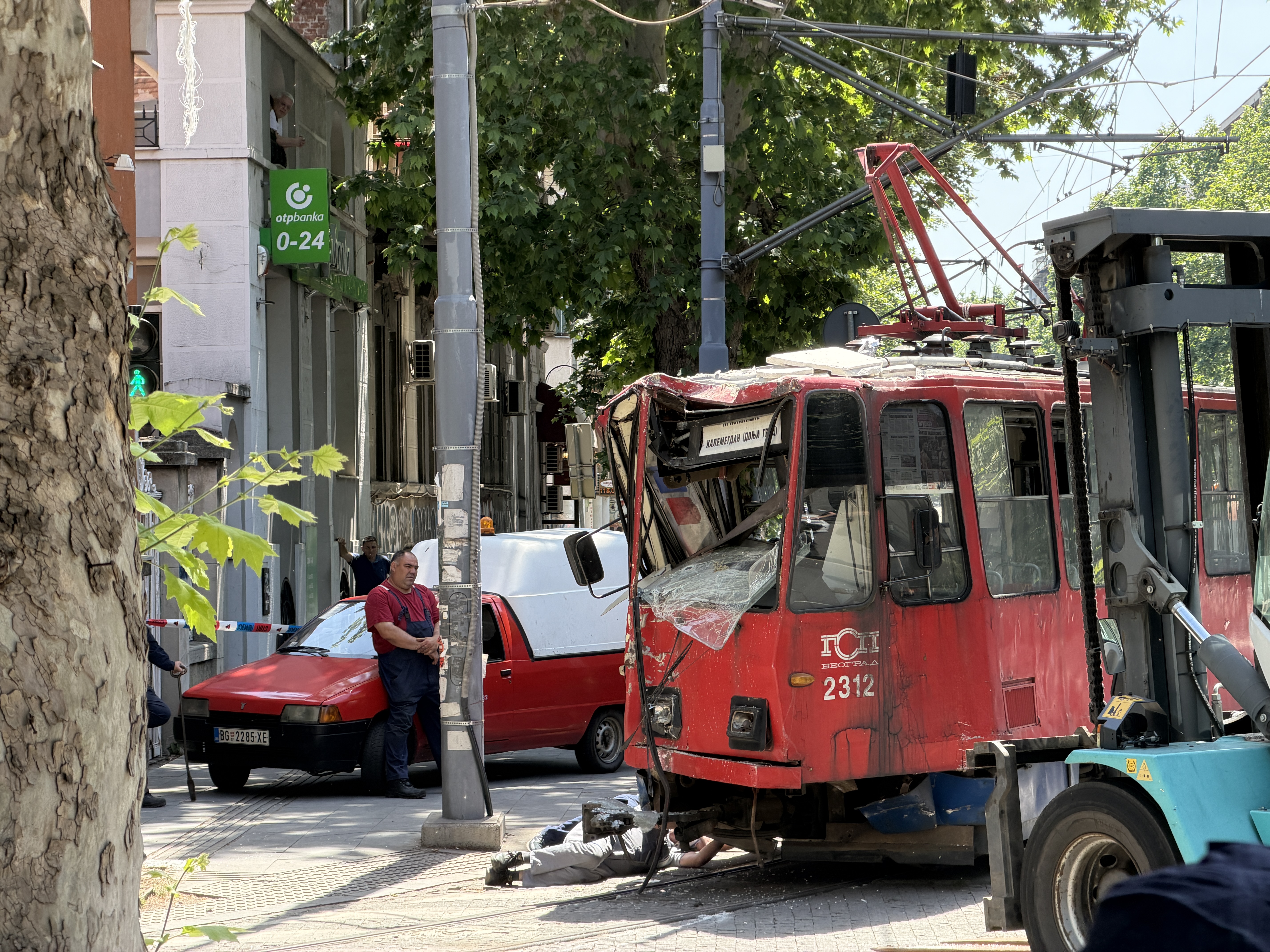 tramvaj iskočio iz šina dorćol nesreća foto jovan mladenović nova rs (20).jpeg