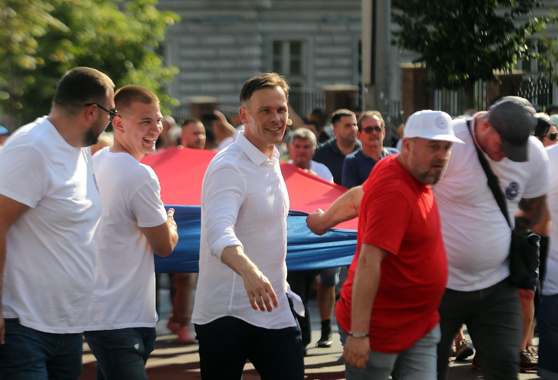Mesto: BeogradDatum: Sat Jun 27 18:42:48 CEST 2026Dogadjaj: POLITIKA - miting Srpske napredne stranke (SNS) "Zajedno gradimo budućnost Srbije"Fotoreporter: Aleksandar BardaIzvor: FoNet