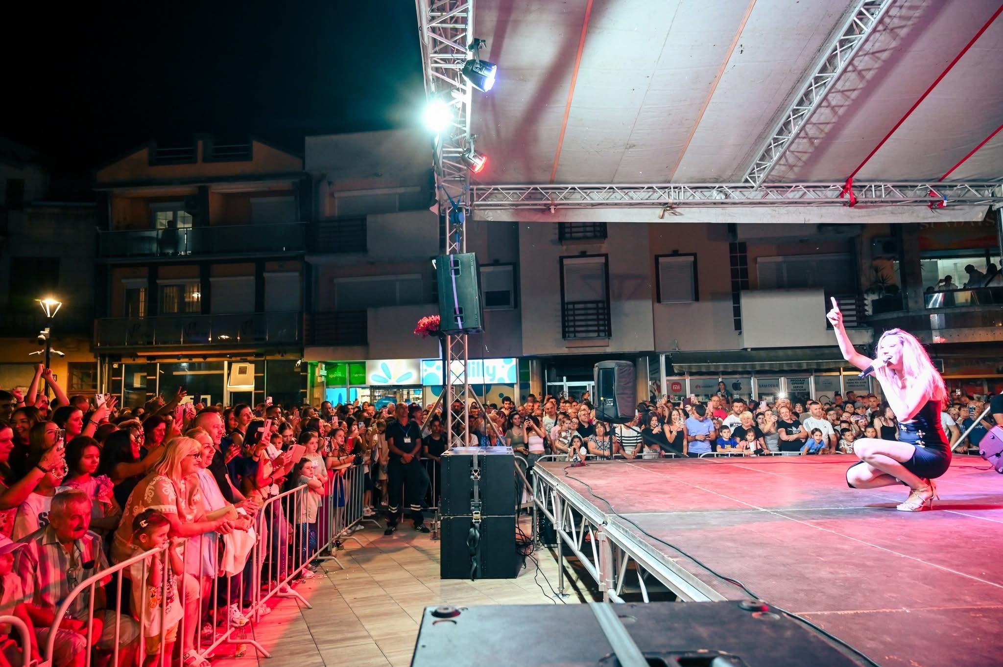 Radmila Rada Manojlović koncert  (16) foto Centar za kulturu Svilajnac.JPG