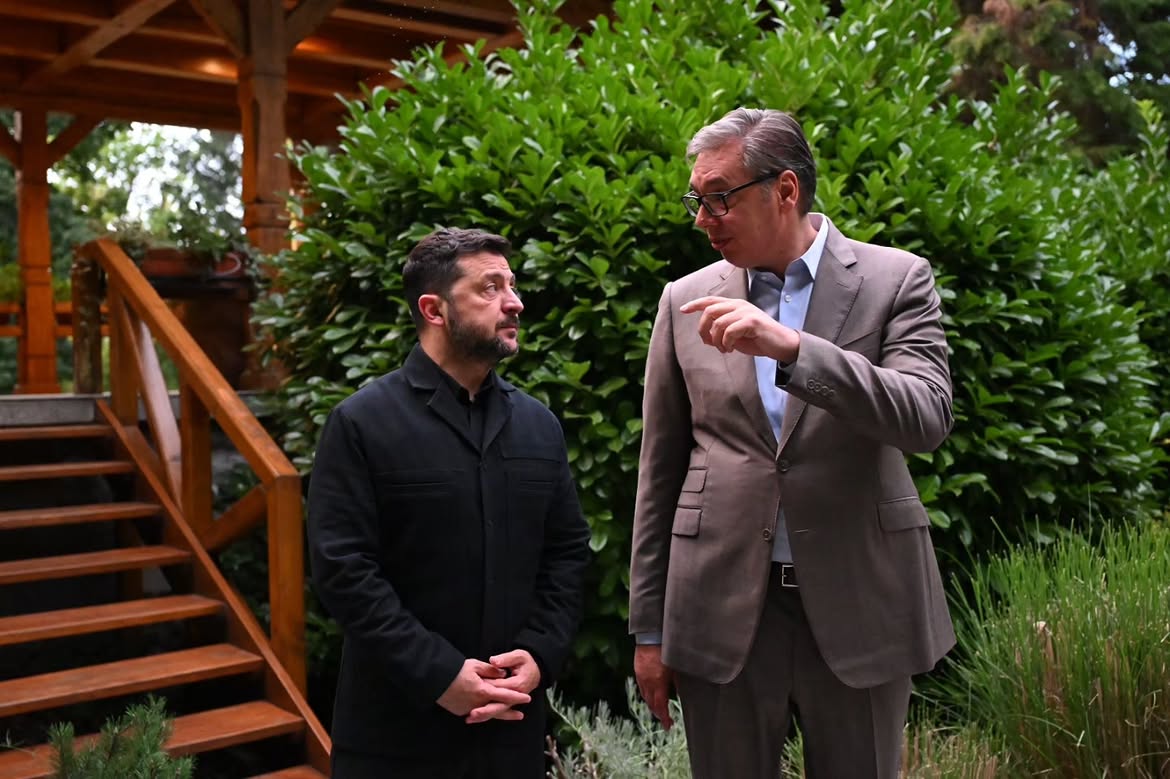 aleksanadr vučić volodomir zelenski beograd foto instagram buducnostsrbijeav (7).jpg