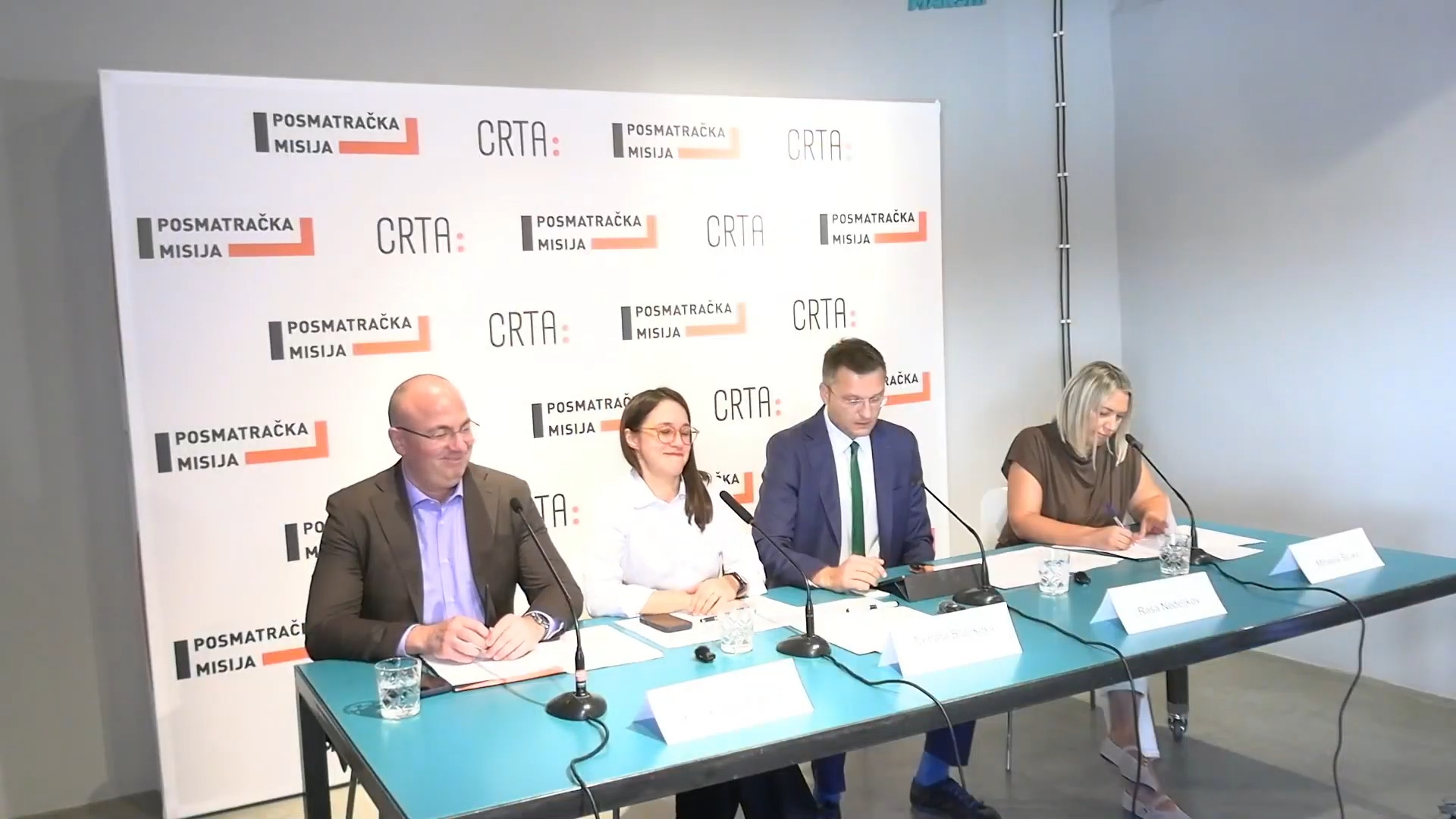 Izveštaj posmatračke misije Crte- Kampanja pre raspisivanja04 foto printscreen youtube CRTA.jpg