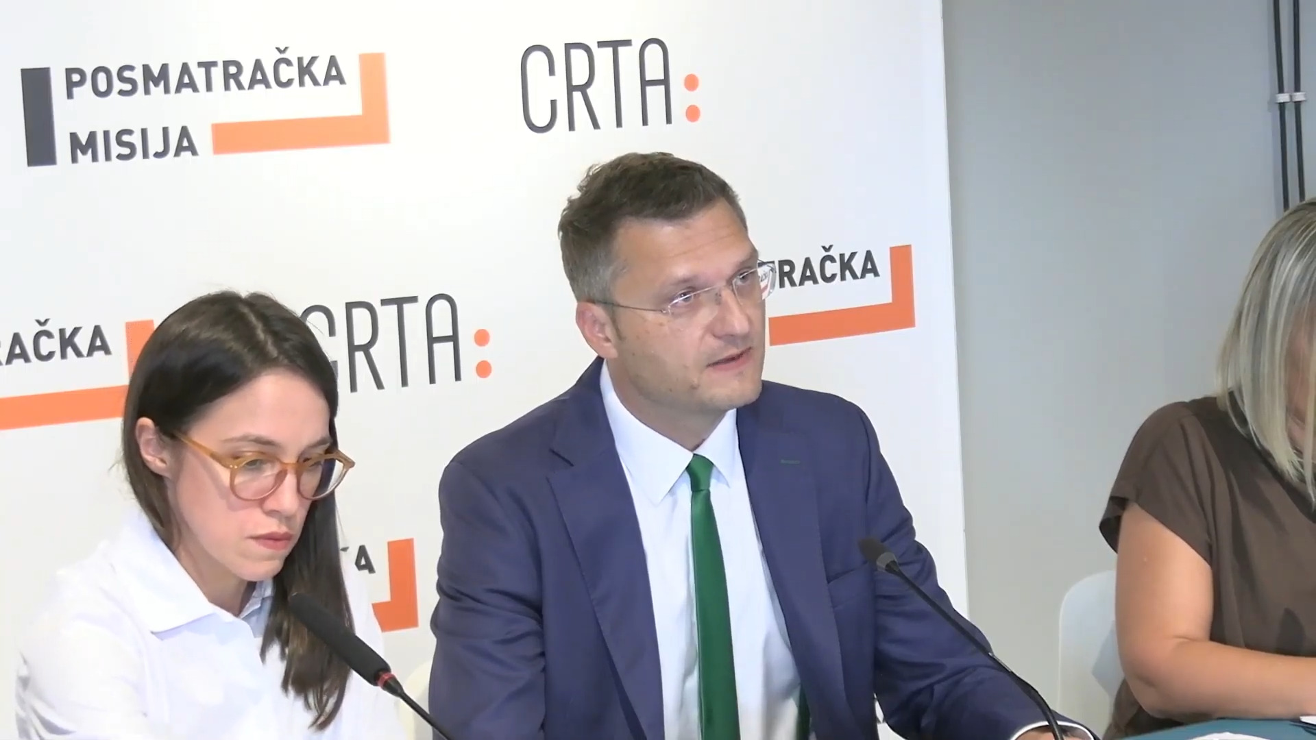 Izveštaj posmatračke misije Crte- Kampanja pre raspisivanja06 foto printscreen youtube CRTA.jpg