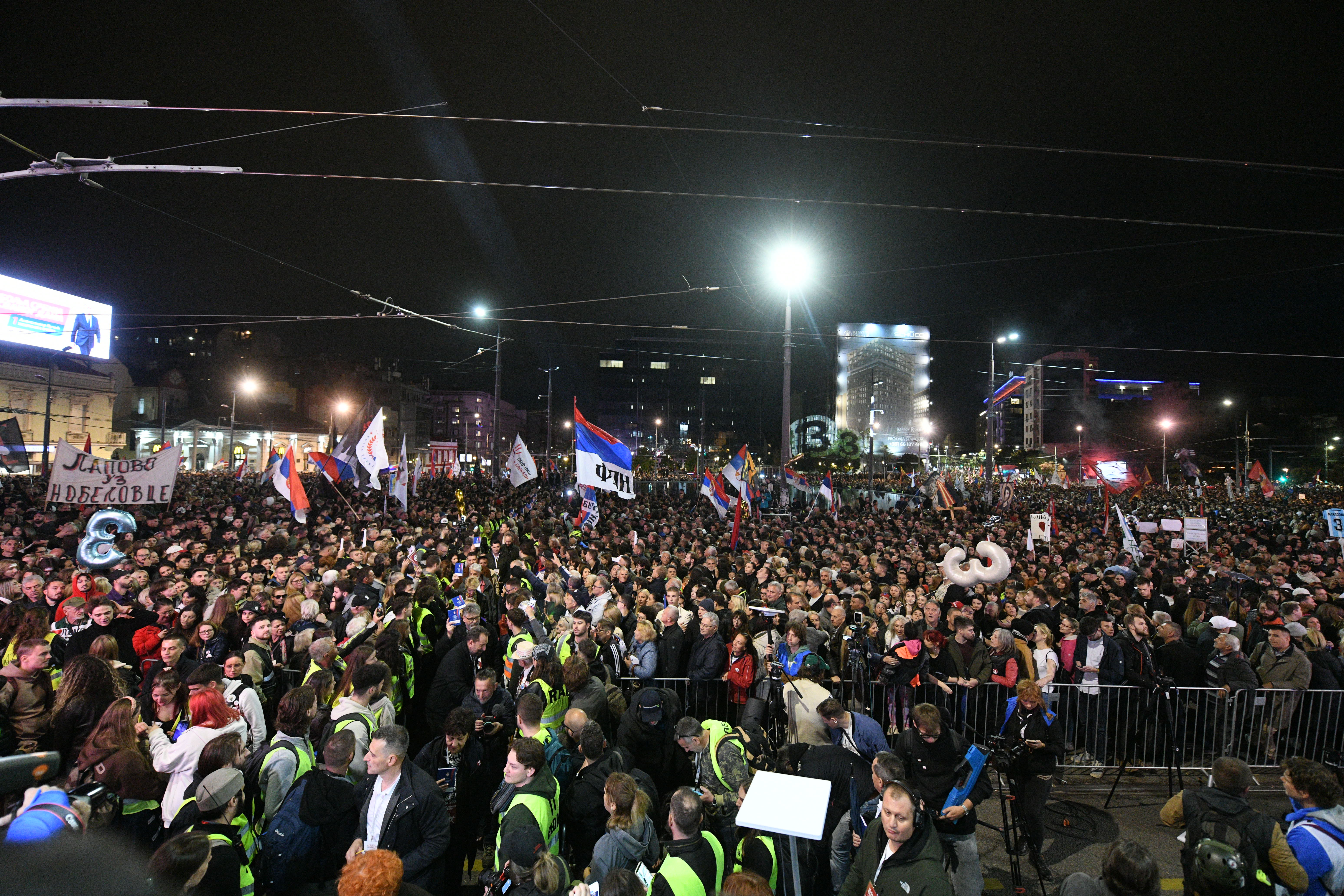 Beograd 22.10.2026. Završni predizborni skup izborne liste Studentska lista – Studenti pobeđuju na Slaviji. Slavija, studenti, protest Foto: Filip Krainčanić/Nova.rs