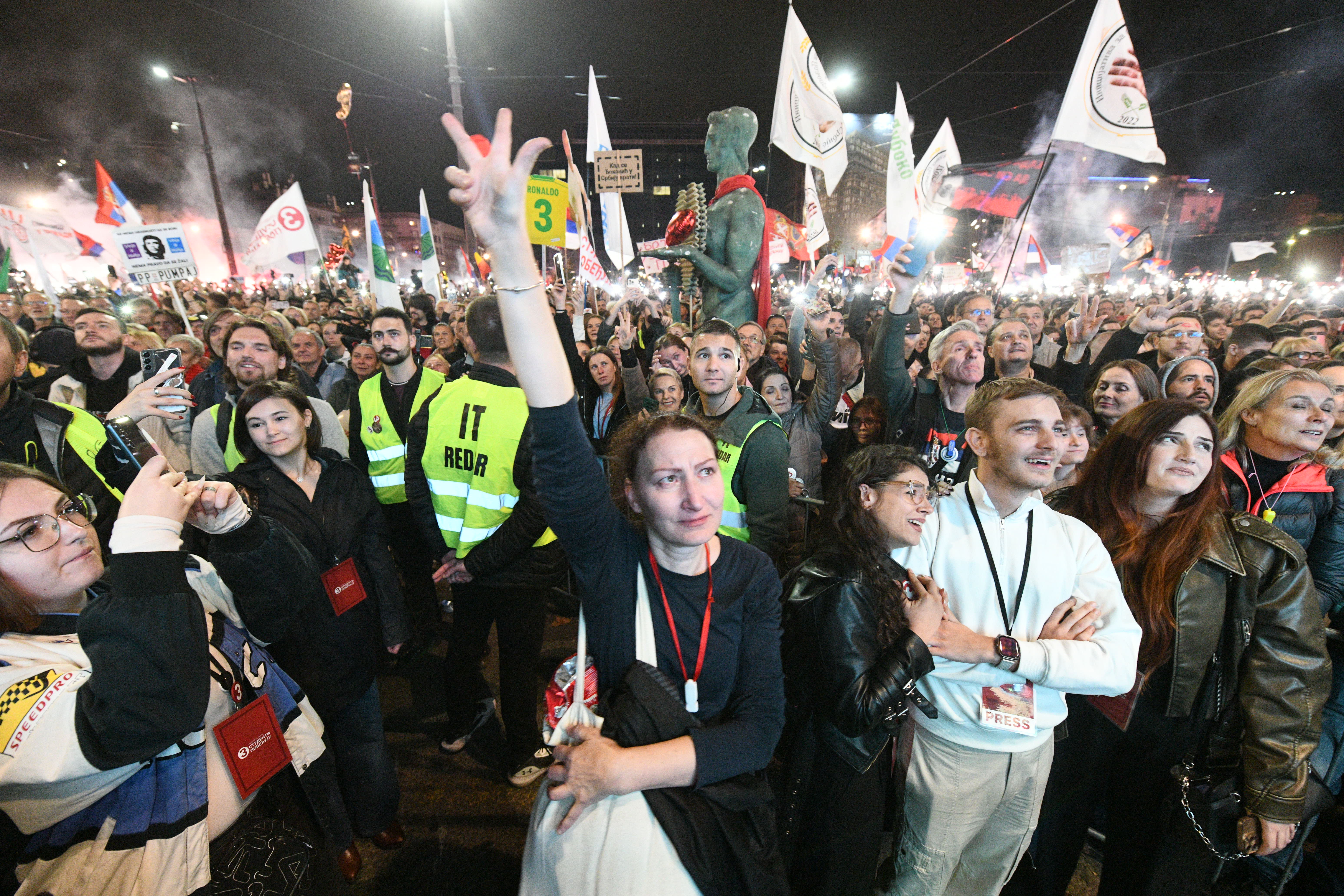 Beograd 22.10.2026. Završni predizborni skup izborne liste Studentska lista – Studenti pobeđuju na Slaviji. Slavija, studenti, protest Foto: Filip Krainčanić/Nova.rs
