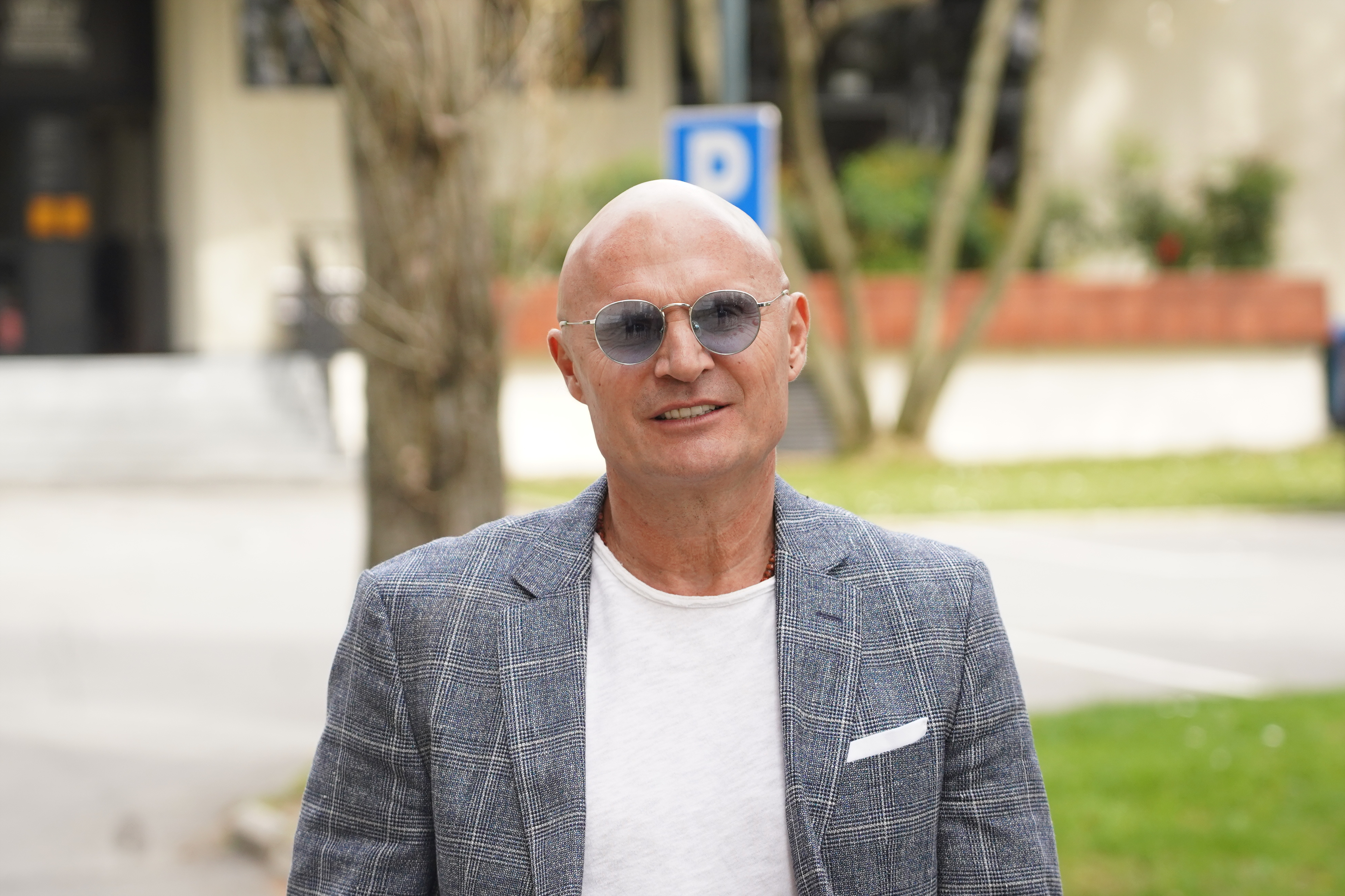 Filming of the show Zvezde granda in the TV studio of Grand Television. Snimanje emisije Zvezde granda u tv studiju Grand televizije.