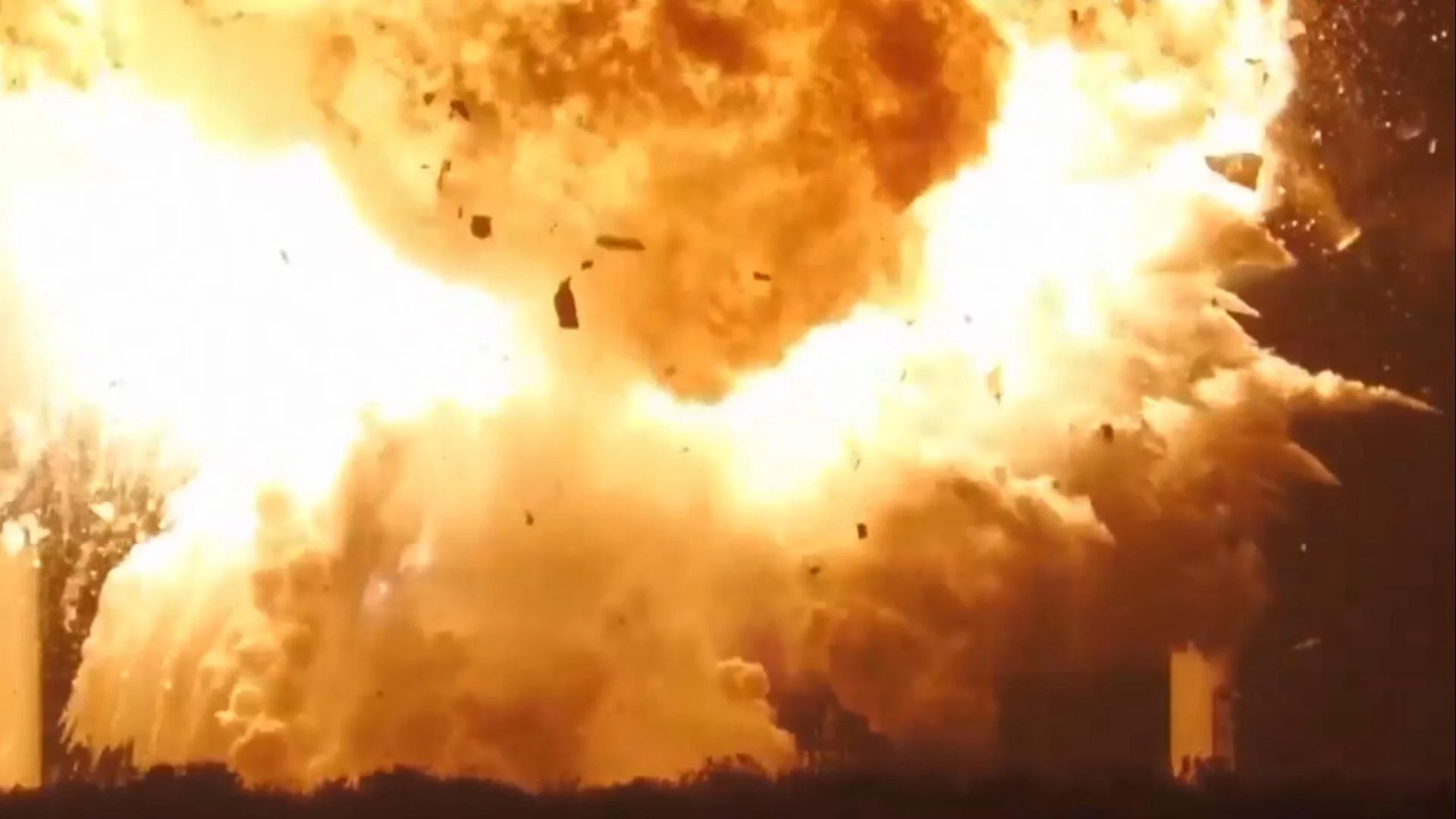 Trenutak eksplozije SpaceX