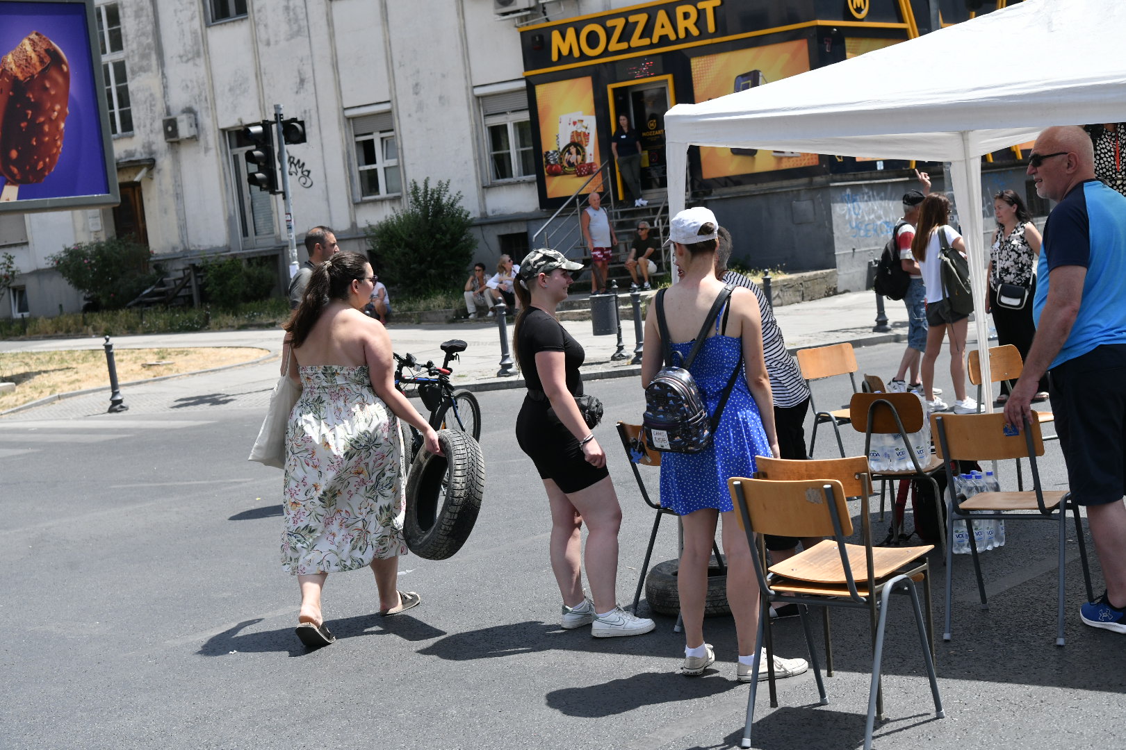 zemun 01.07.2025 Blokada raskrsnice u Zemunu  Foto:Goran Srdanov/Nova.rs
