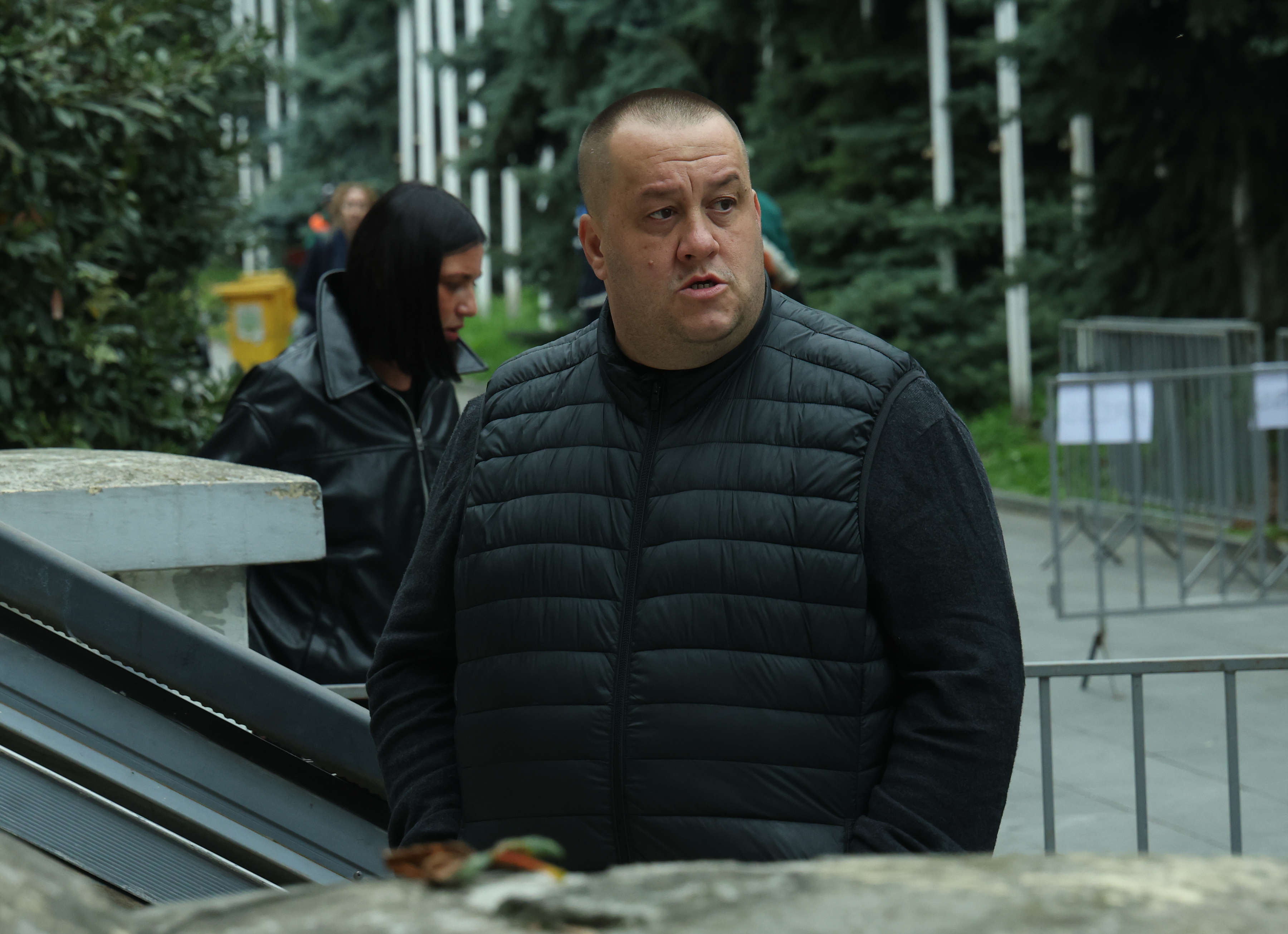 A commemoration for Halid Beslic was held at the National Theatre in Sarajevo.Komemoracija Halidu Beslicu odrzana je u Narodnom pozoristu u Sarajevu.