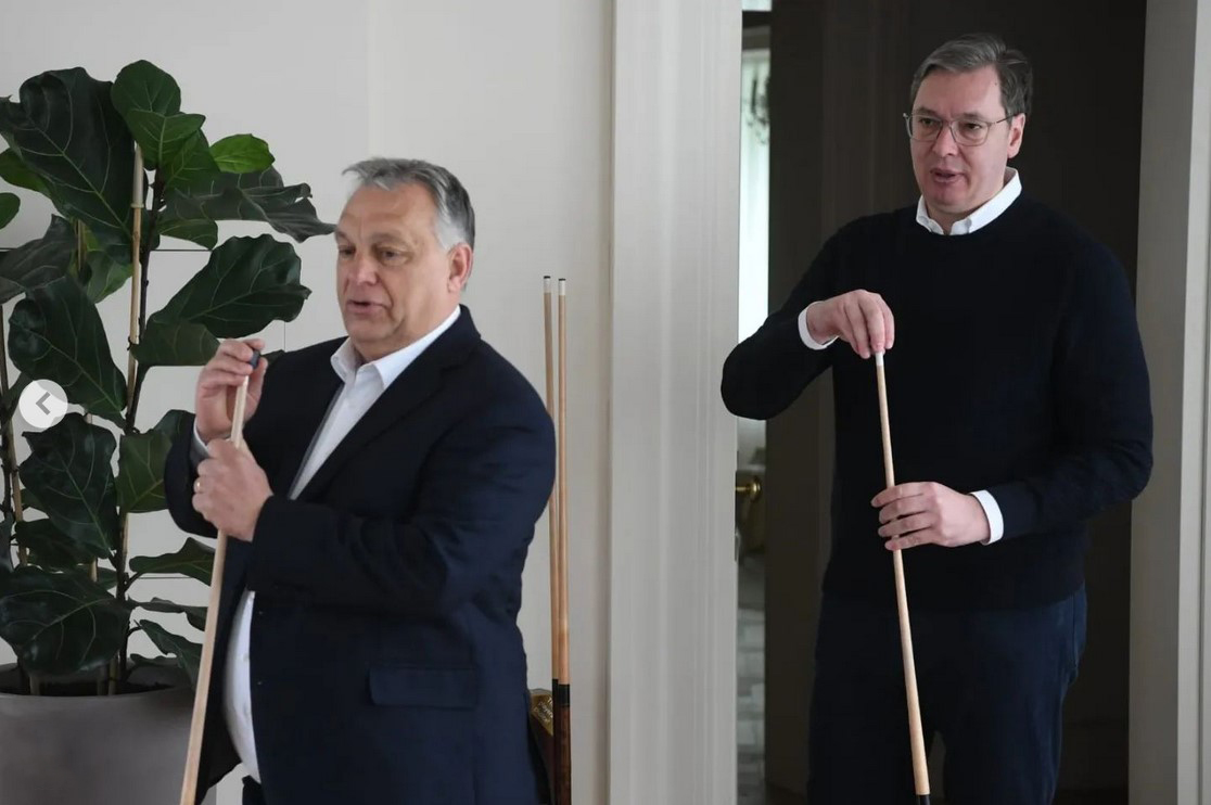 Viktor Orban i Aleksandar Vučić, bilijar Foto: Instagram/buducnostsrbijeav