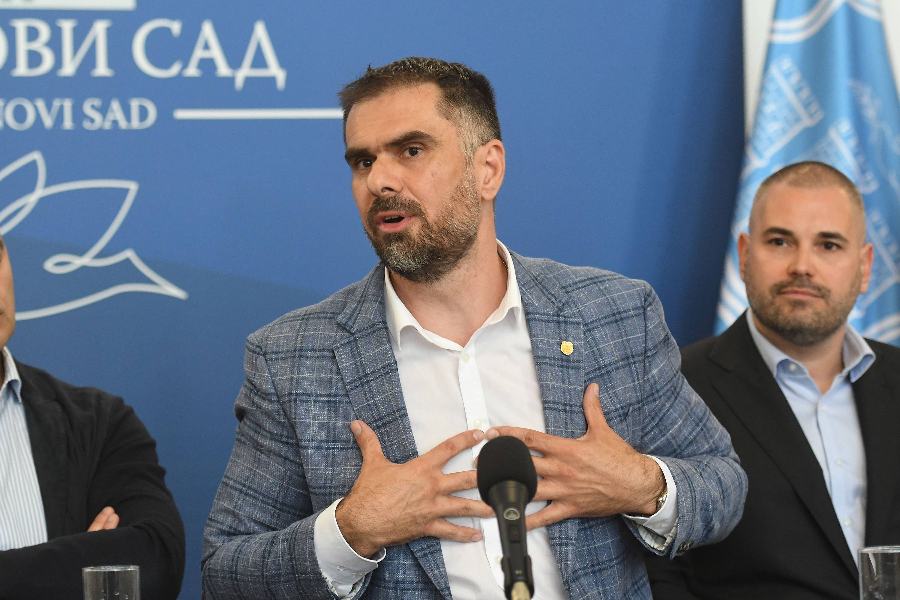 MICIN: VODA JE ISPRAVNA, OPOZICIJA DA NE PRIKUPLJA POENE