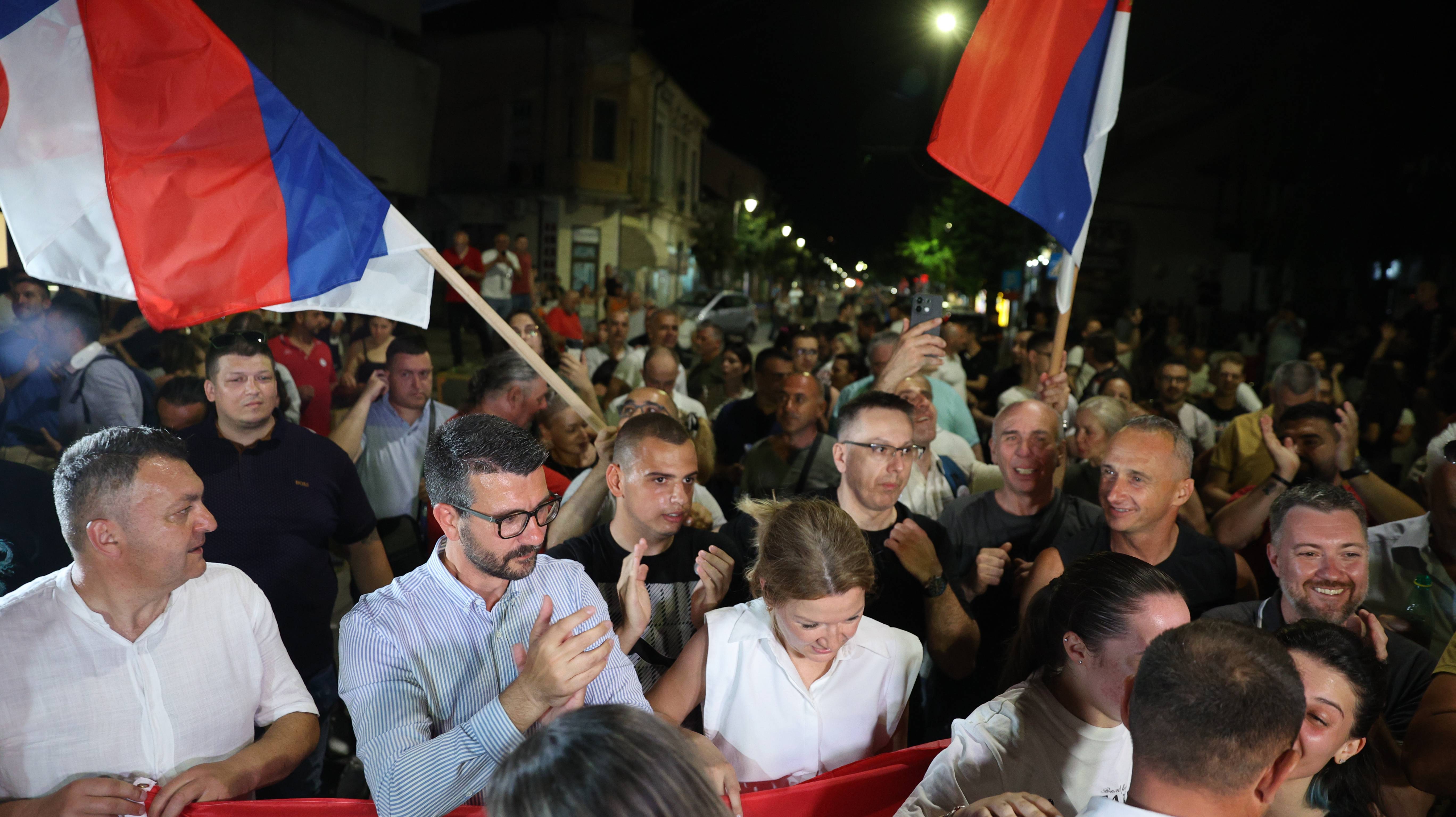 OPOZICIJA PROGLASILA POBEDU U ZAJECARU